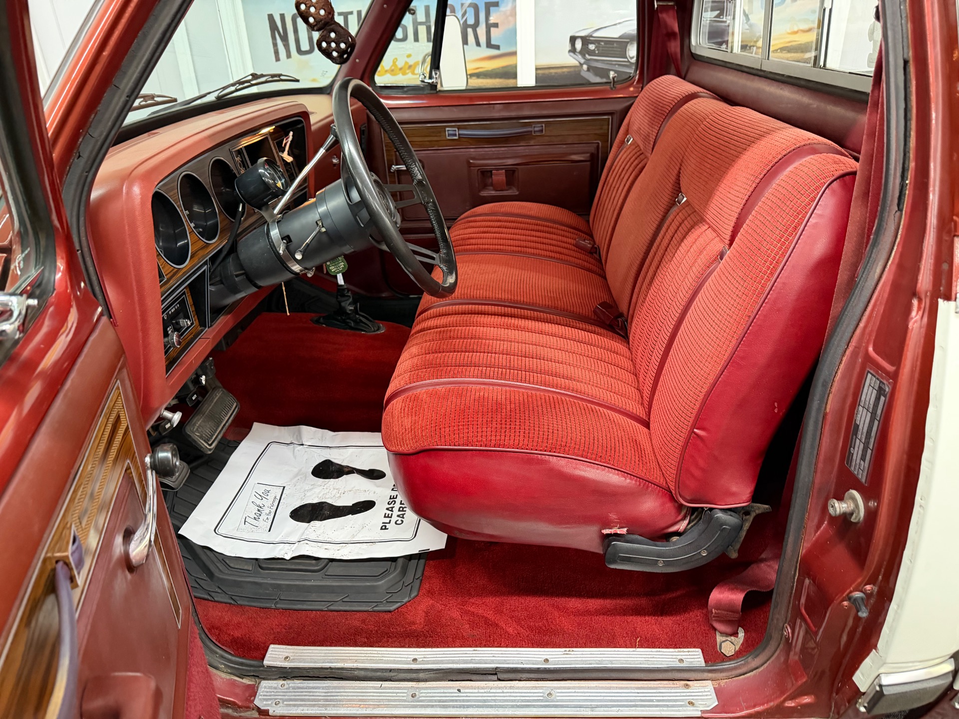 1984 Dodge RAM 350 32