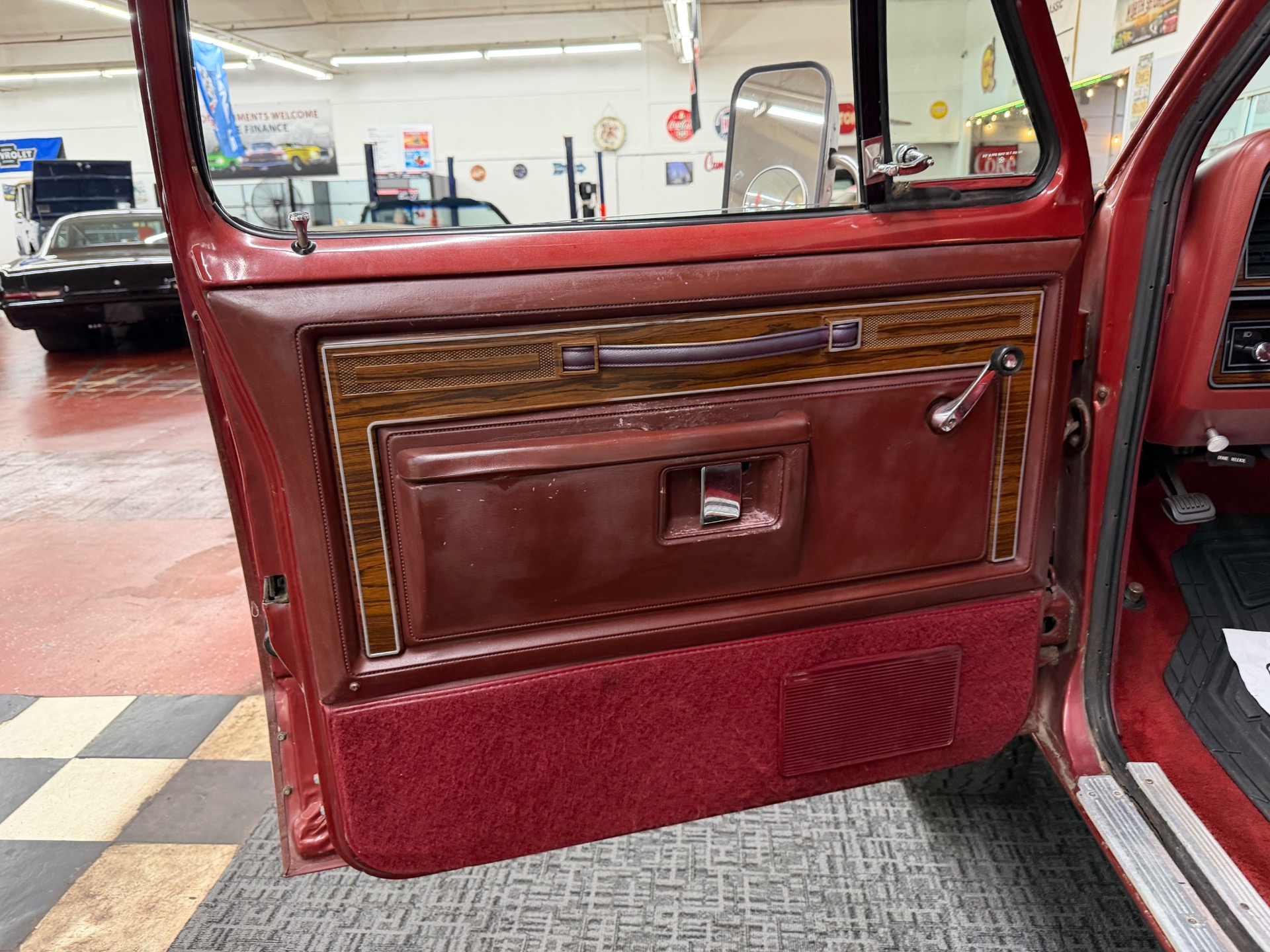 1984 Dodge RAM 350 41