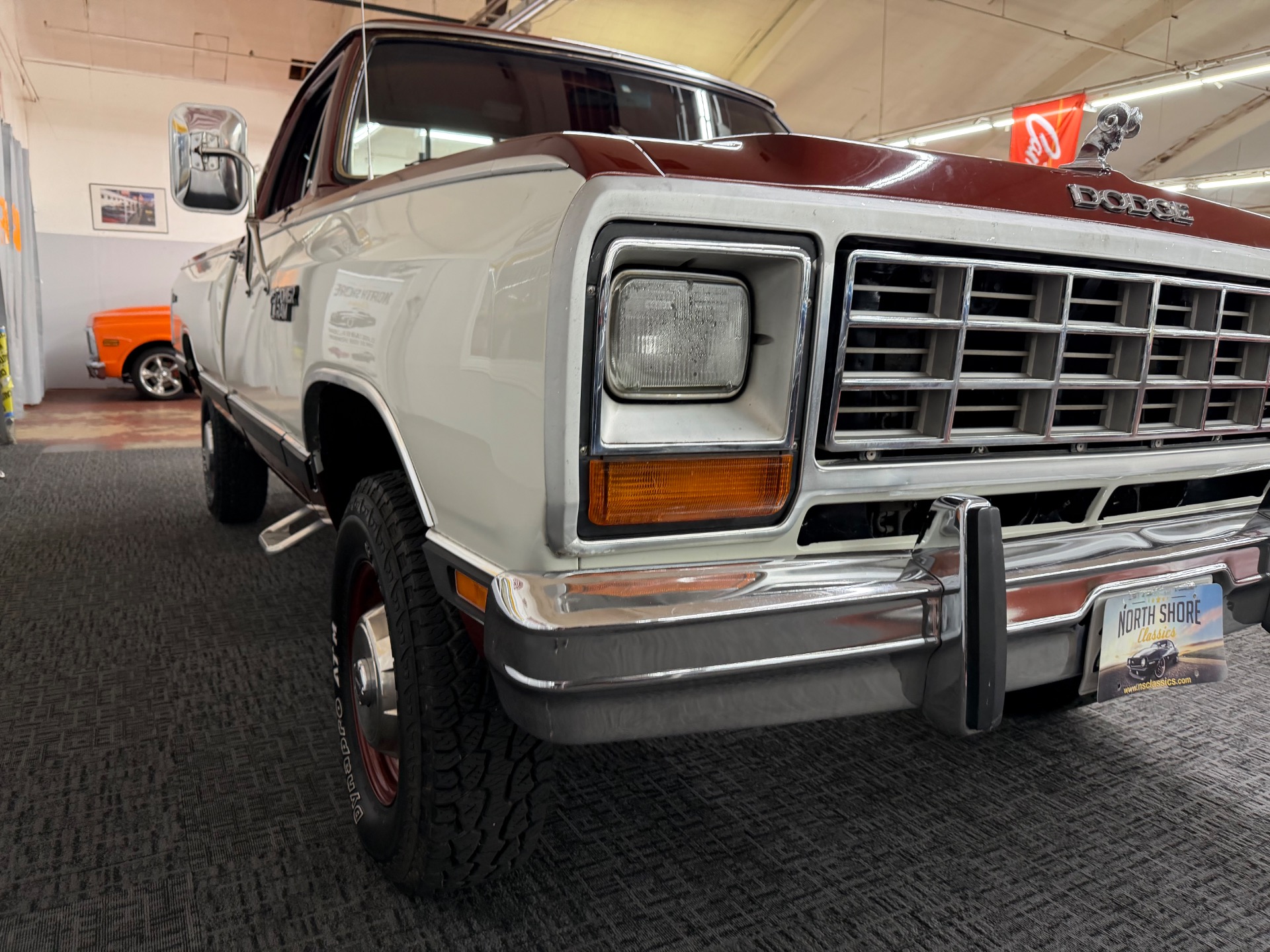 1984 Dodge RAM 350 8
