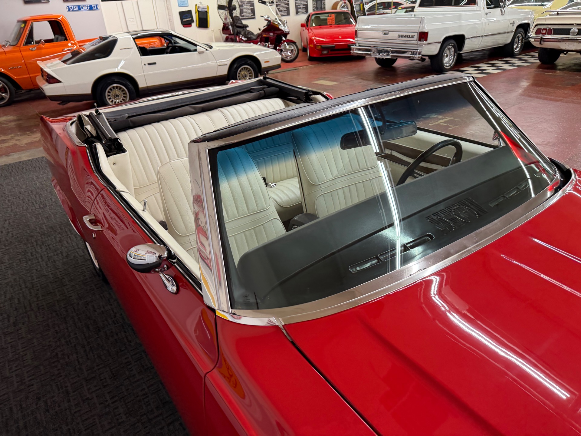 1972 Oldsmobile Cutlass 16