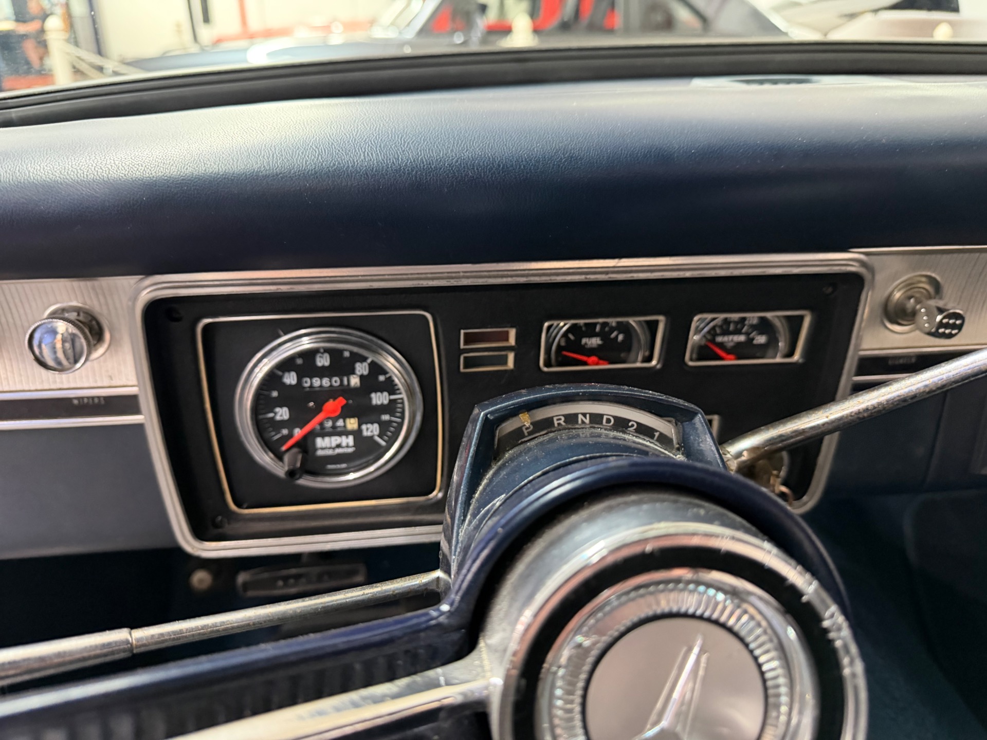 1966 PLYMOUTH VALIANT 61