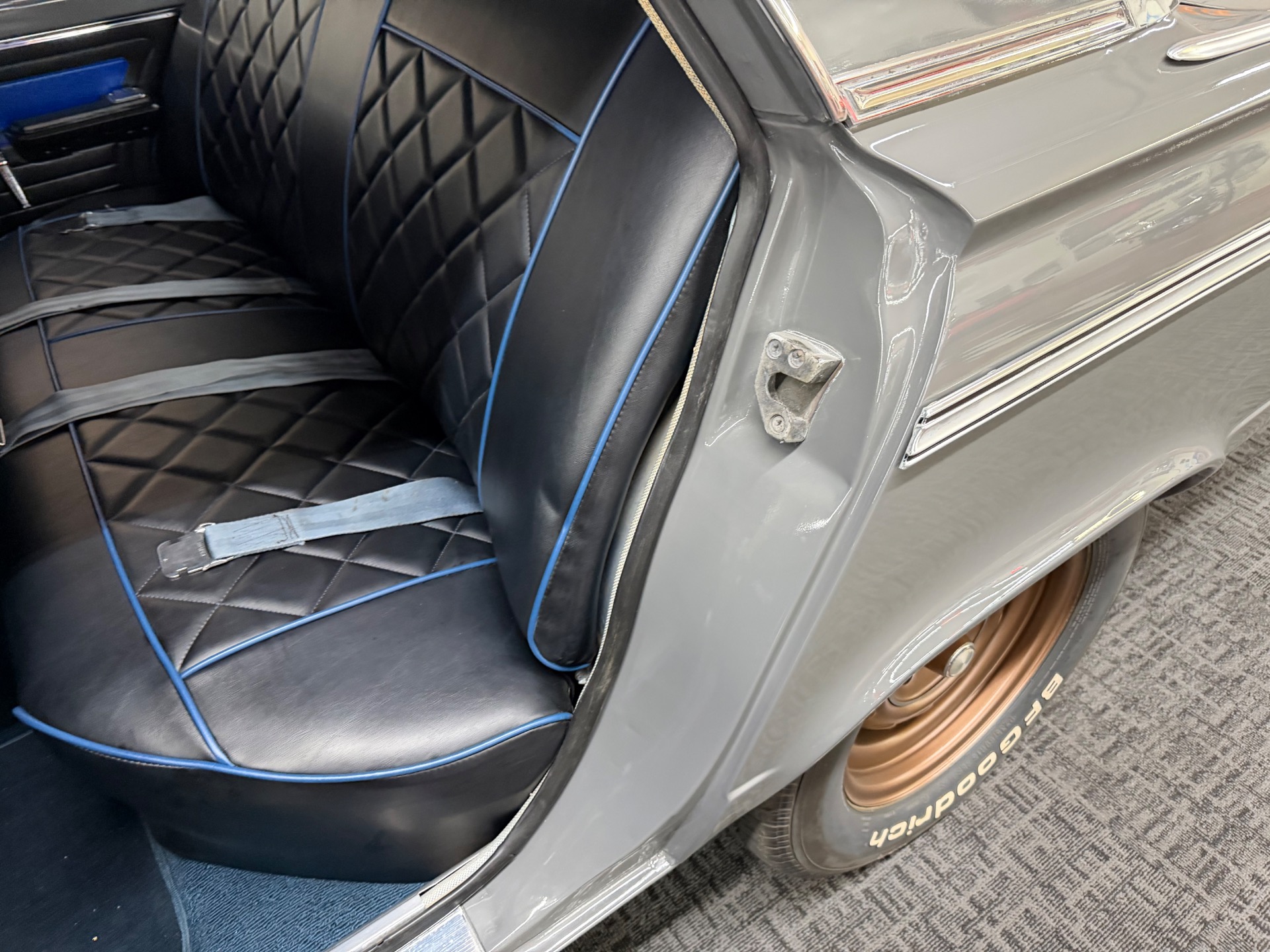 1966 PLYMOUTH VALIANT 70