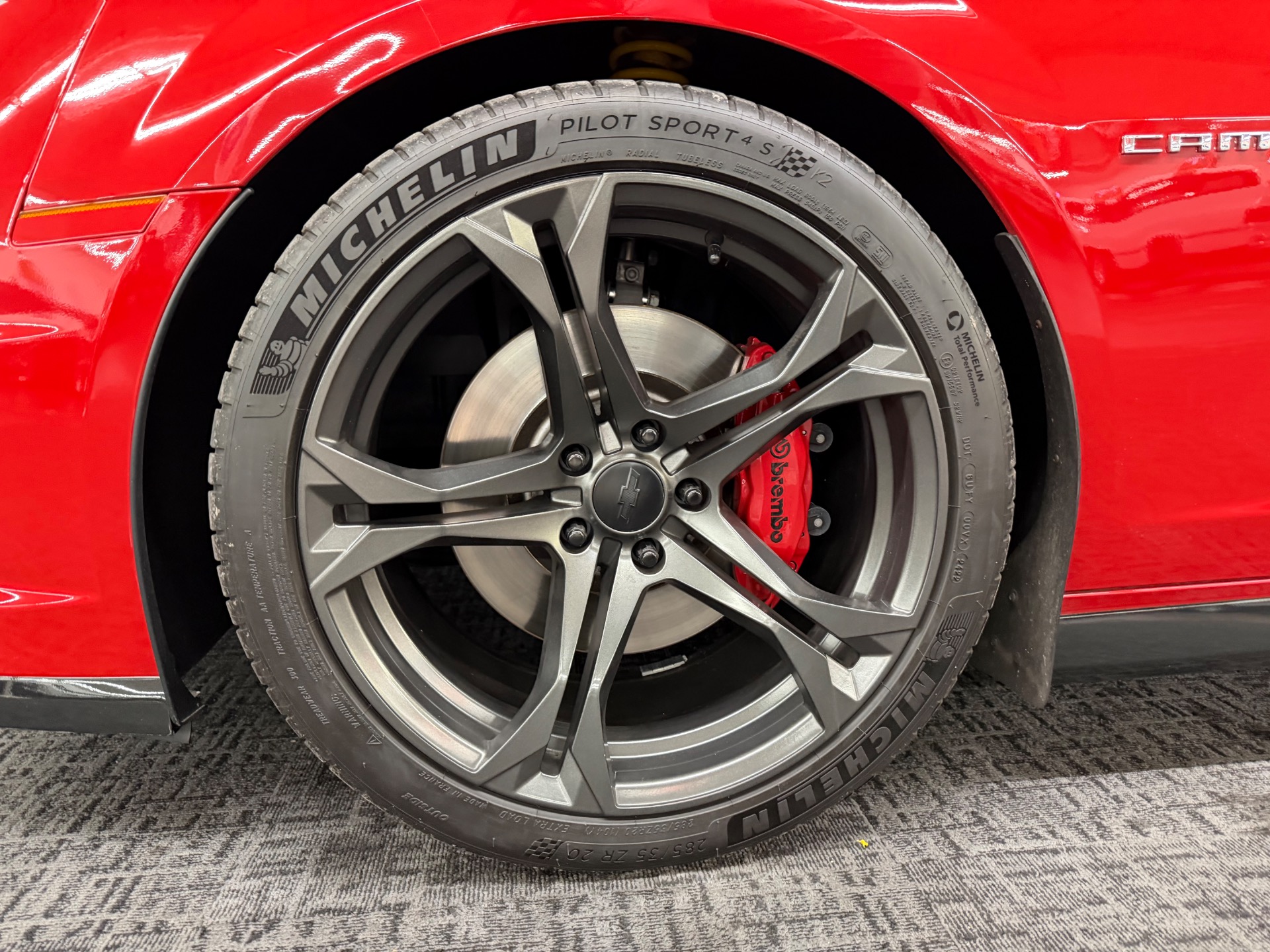 2011 Chevrolet Camaro 39