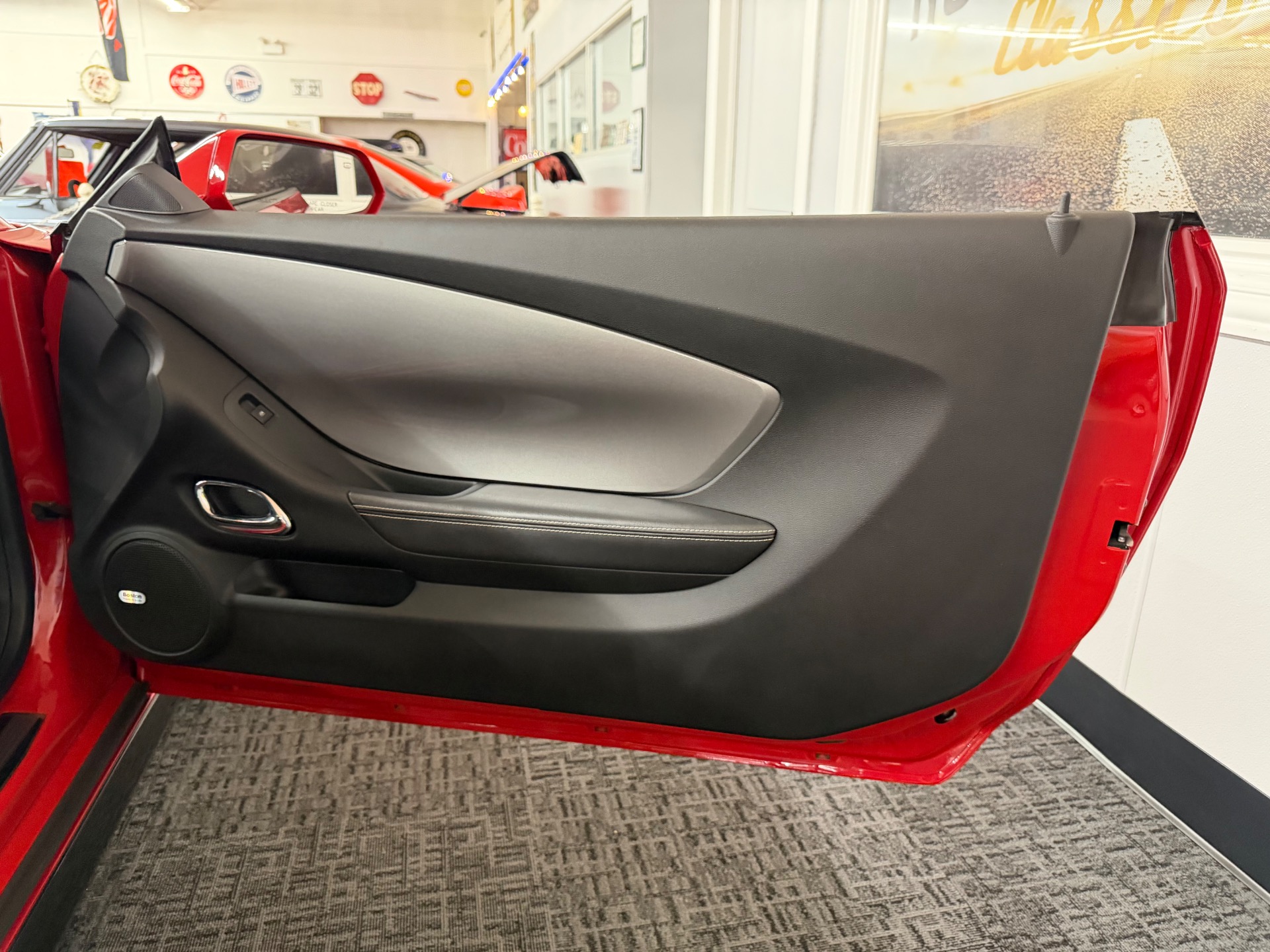 2011 Chevrolet Camaro 71