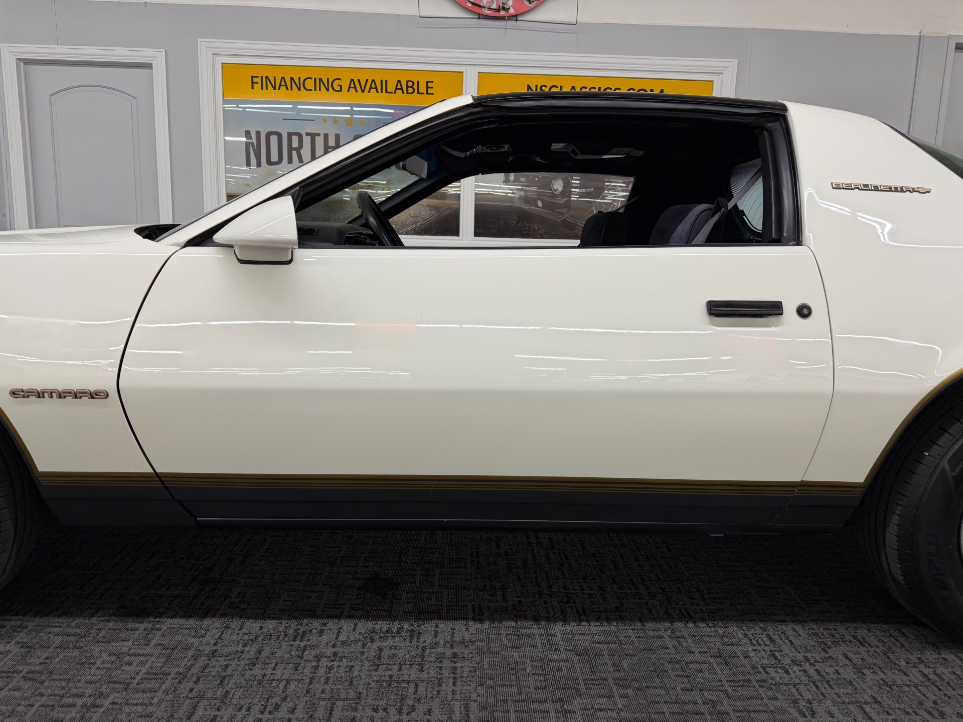 1986 Chevrolet Camaro 29