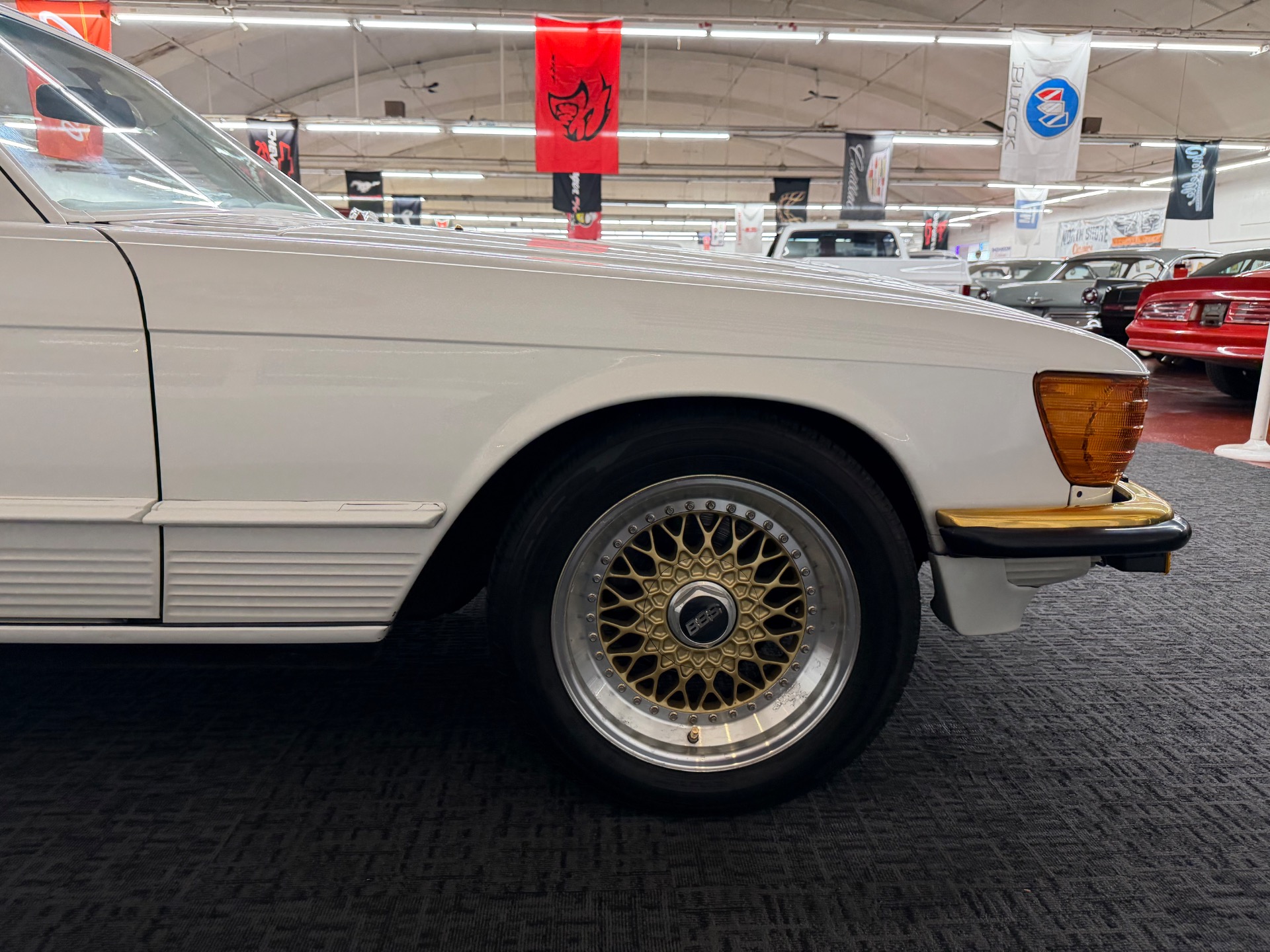 Used 1985 MERCEDES 500SL CUSTOM FACTORY ORDERED TRIPLE WHITE-2 OWNER-ORIGINAL MILES-SEE VIDEO | Mundelein, IL