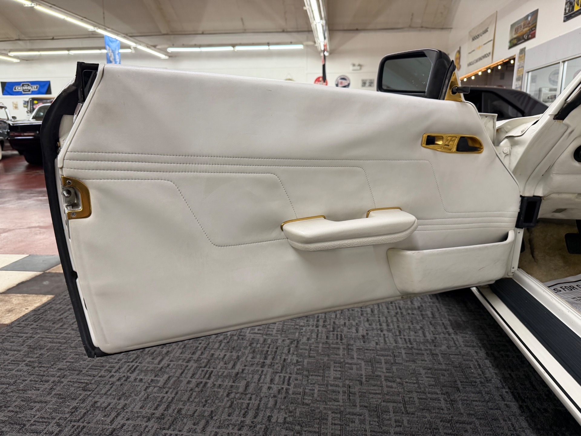 Used 1985 MERCEDES 500SL CUSTOM FACTORY ORDERED TRIPLE WHITE-2 OWNER-ORIGINAL MILES-SEE VIDEO | Mundelein, IL