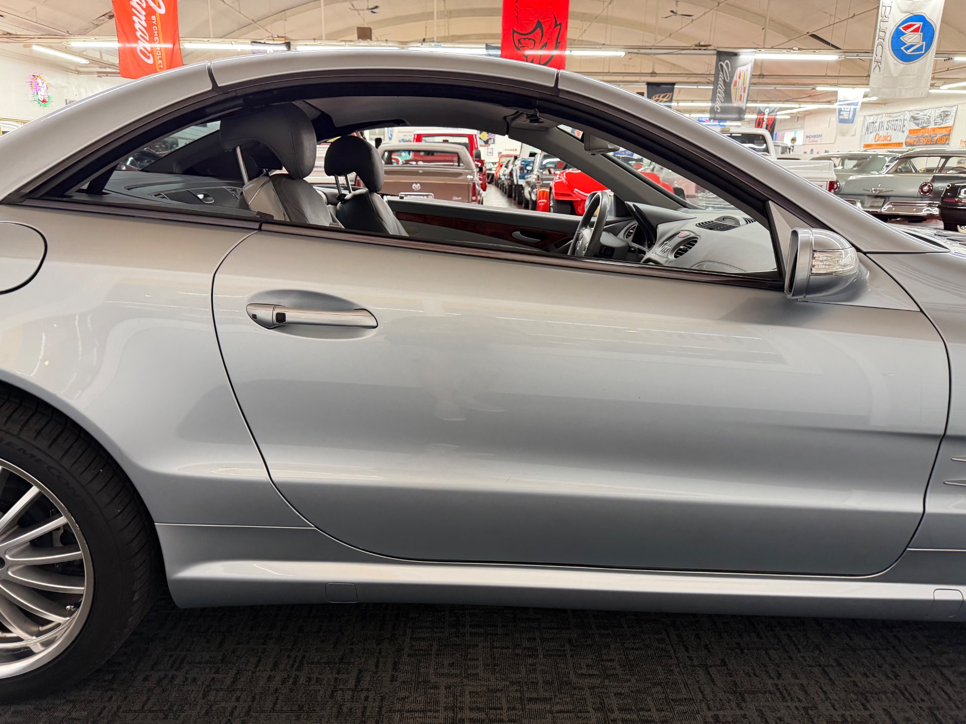Used 2005 Mercedes-Benz SL-Class SL 500-HARTOP CONVT-TOP DOWN SUMMER FUN-SEE VIDEO | Mundelein, IL