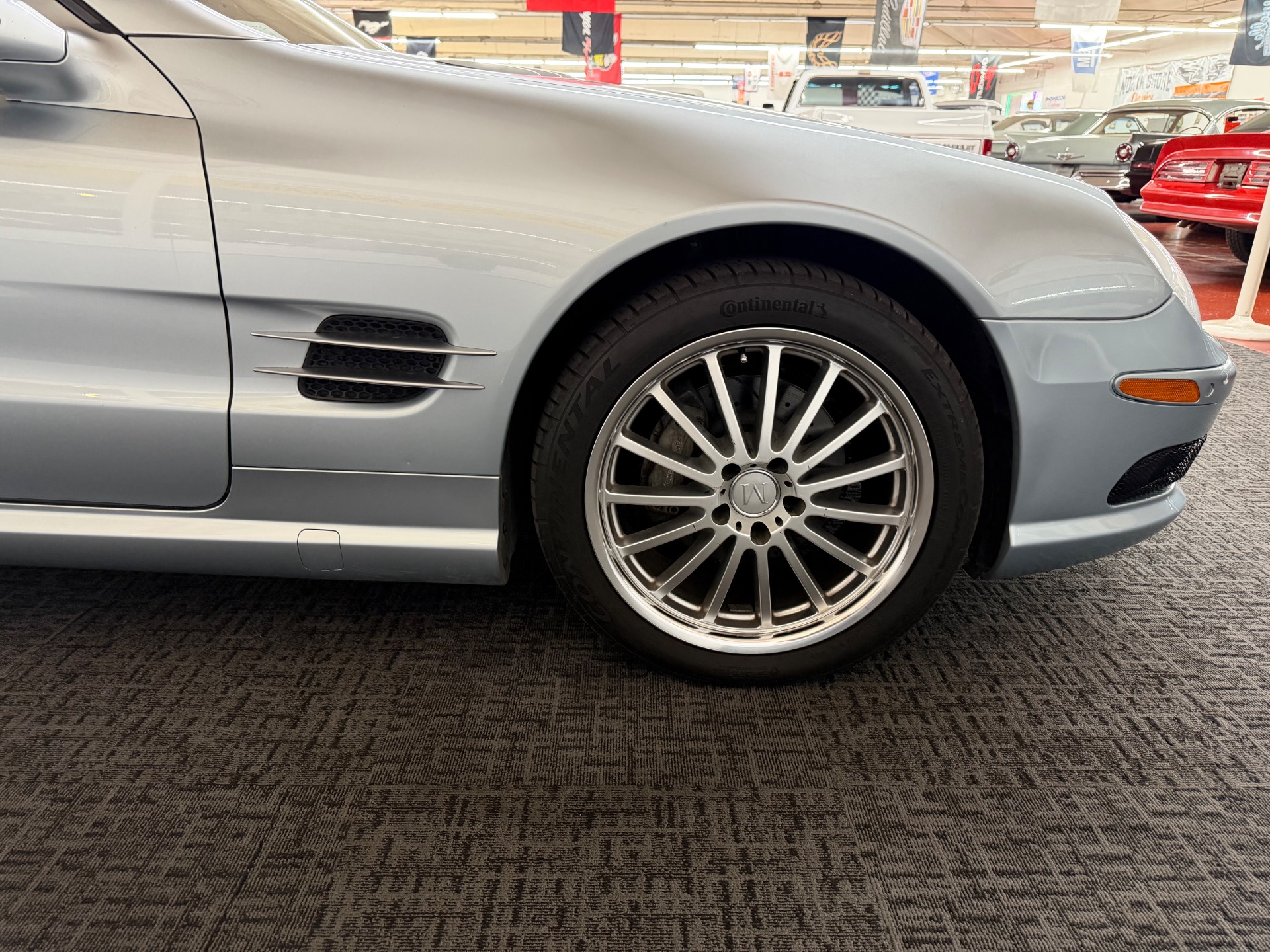 Used 2005 Mercedes-Benz SL-Class SL 500-HARTOP CONVT-TOP DOWN SUMMER FUN-SEE VIDEO | Mundelein, IL