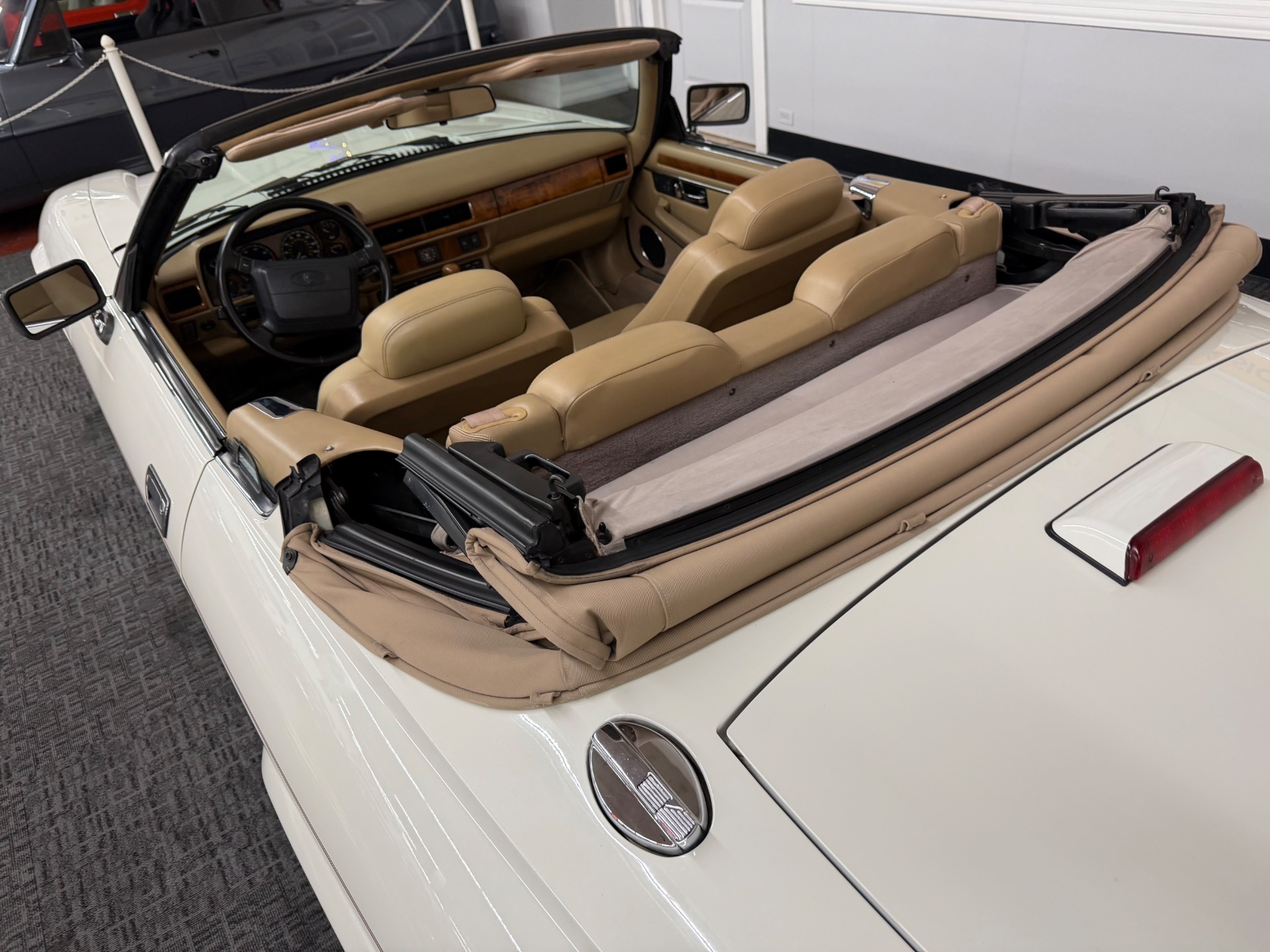 Used 1995 Jaguar XJ-Series XJS-LOW ORIGINAL MILES-SEE VIDEO | Mundelein, IL