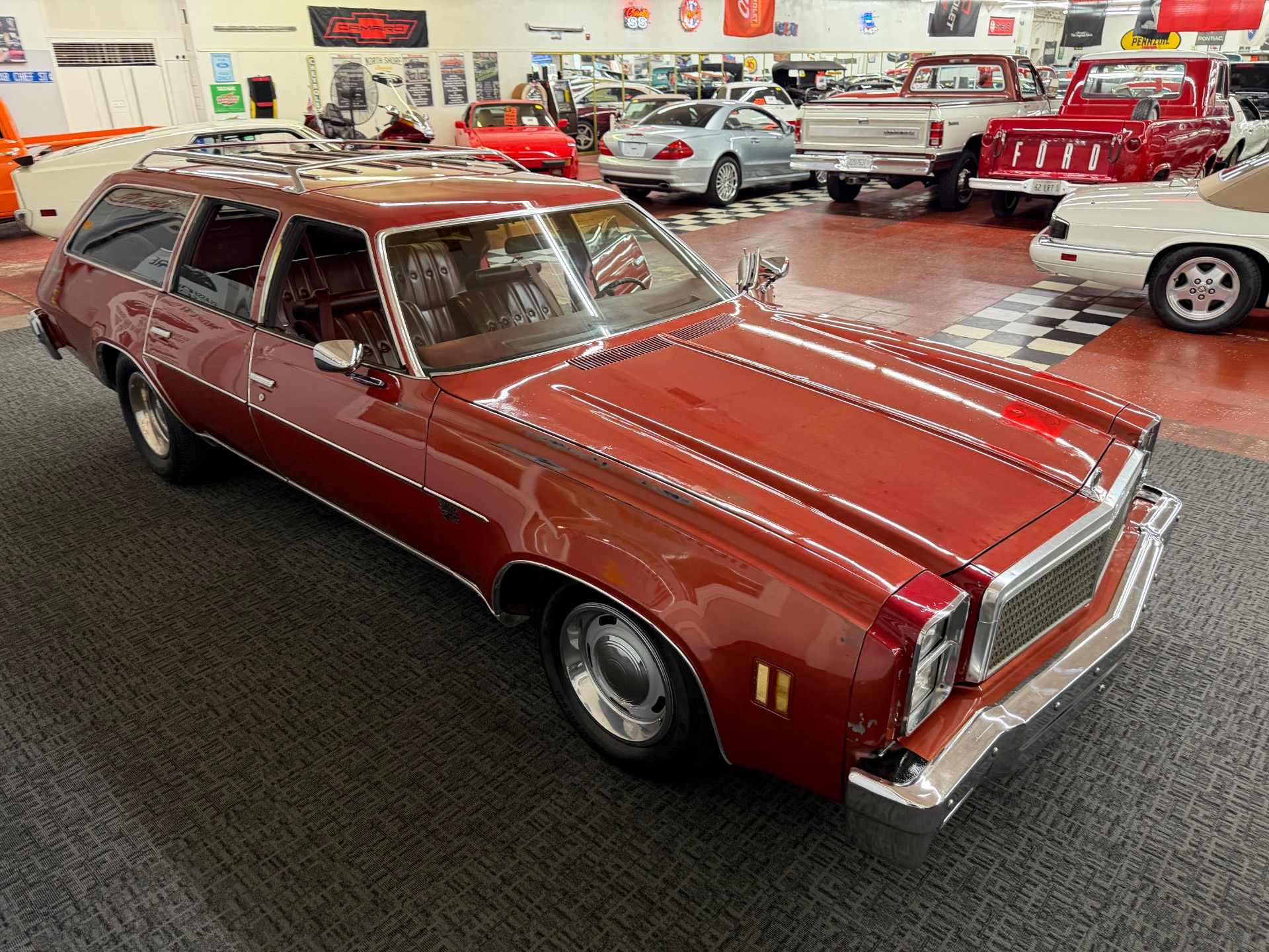 1976 Chevrolet MAILBU CLASSIC WAGON 100