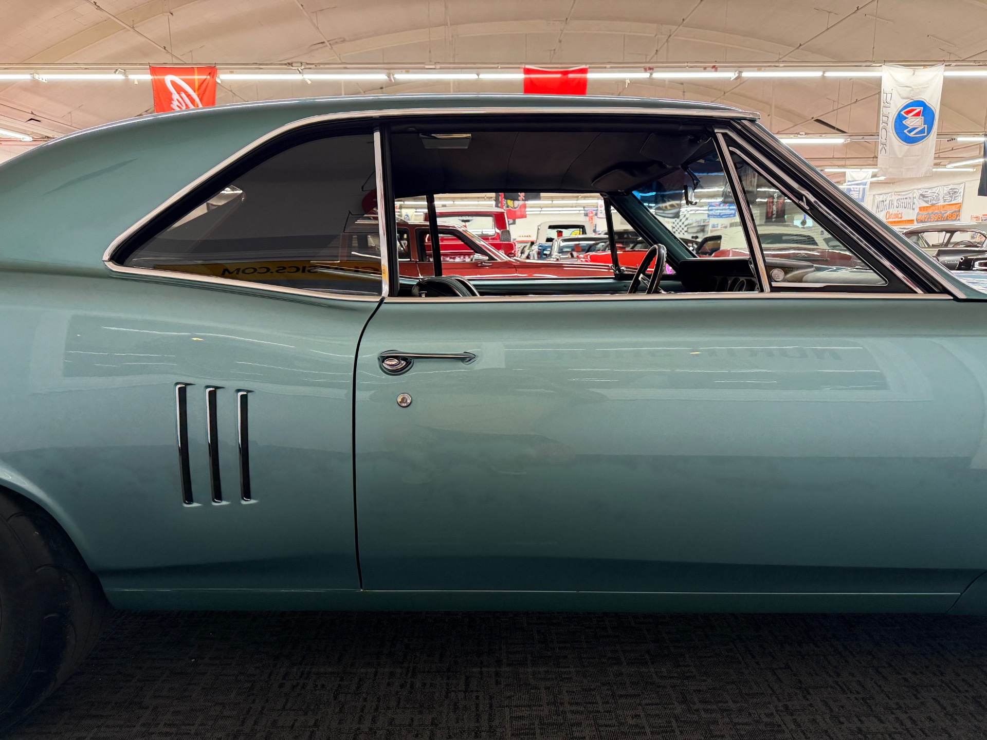 1967 Pontiac LeMans 73