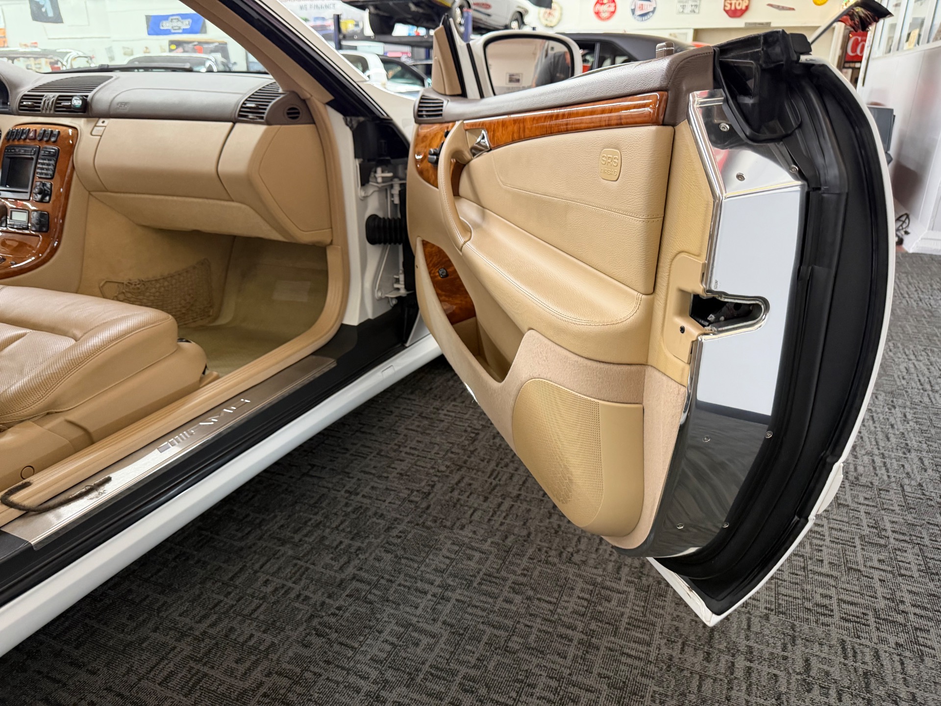 2001 Mercedes-Benz CL-Class 77