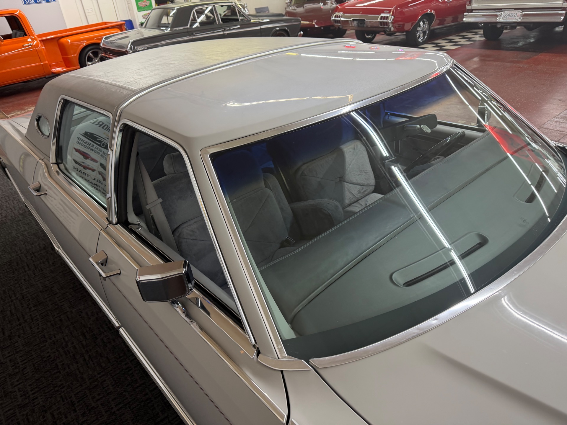 1979 Lincoln Town Car 19