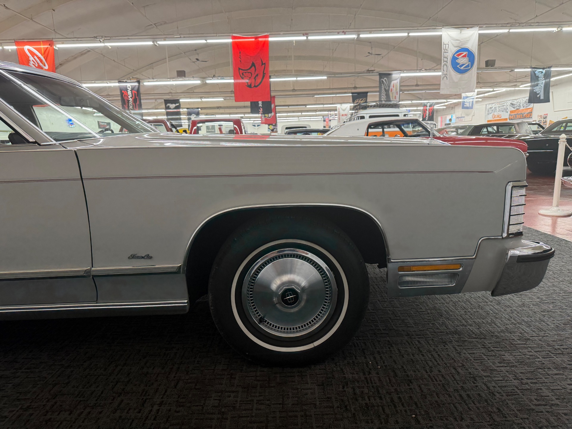 1979 Lincoln Town Car 47