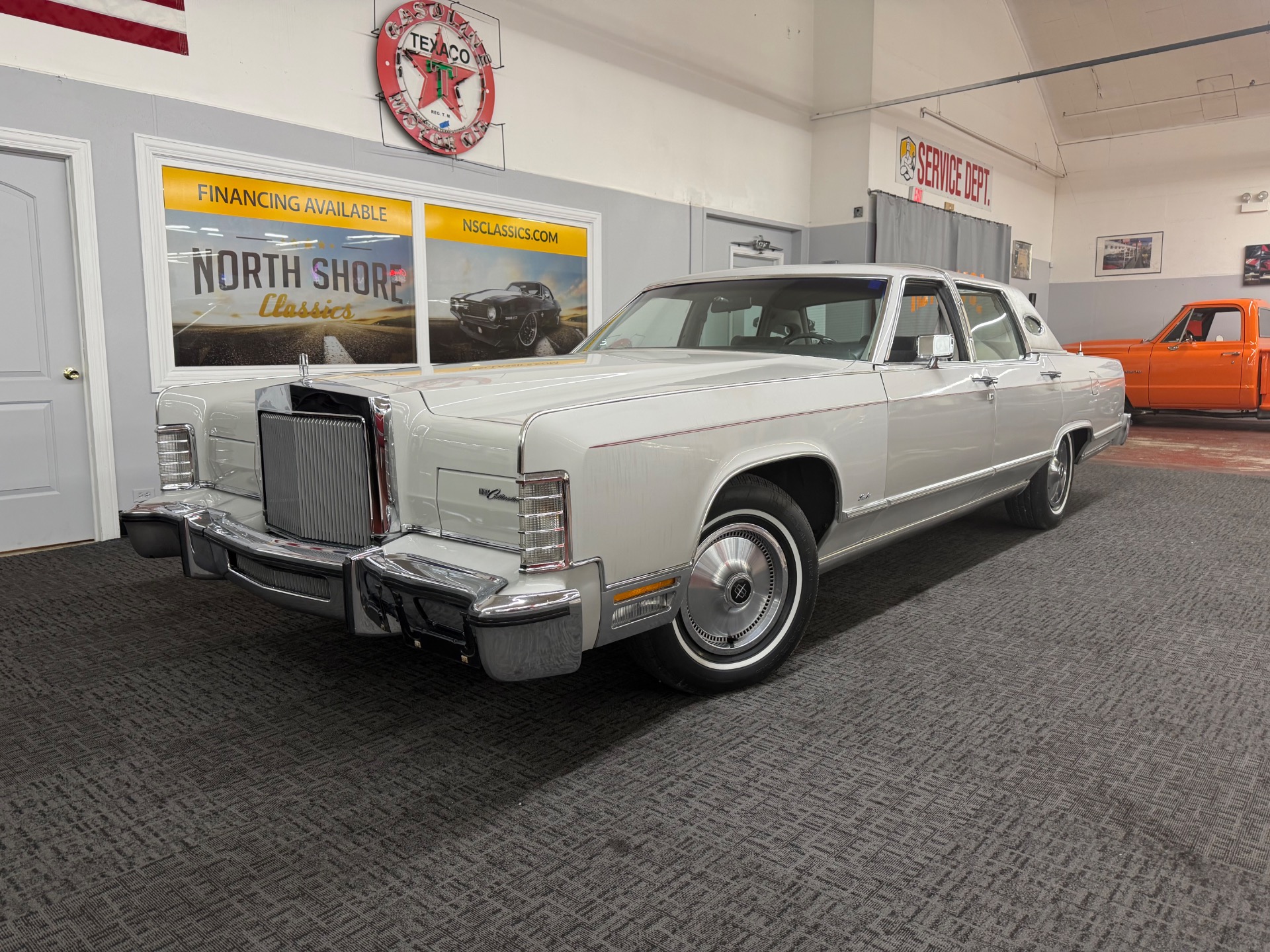 1979 Lincoln Town Car 3