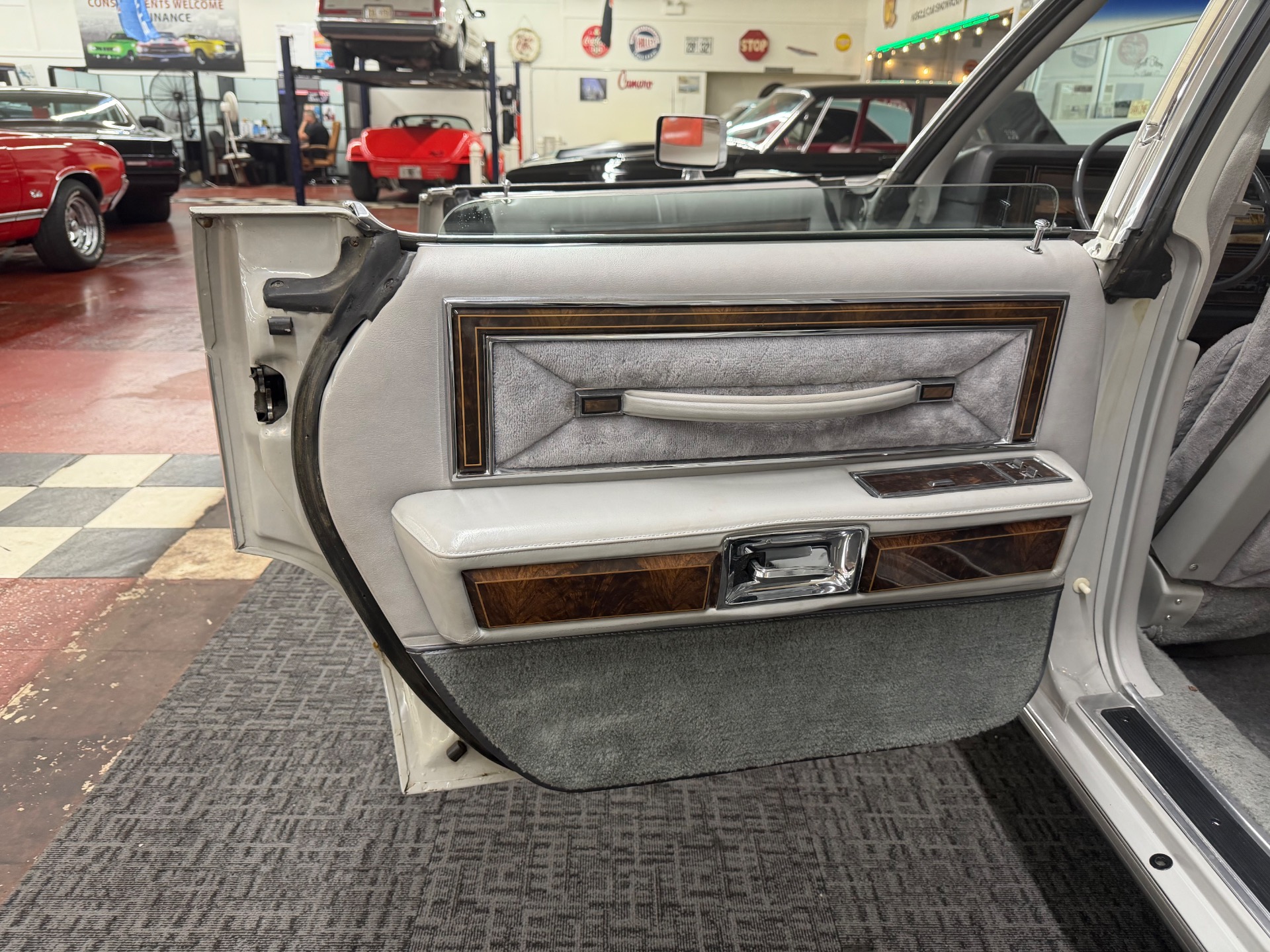 1979 Lincoln Town Car 69