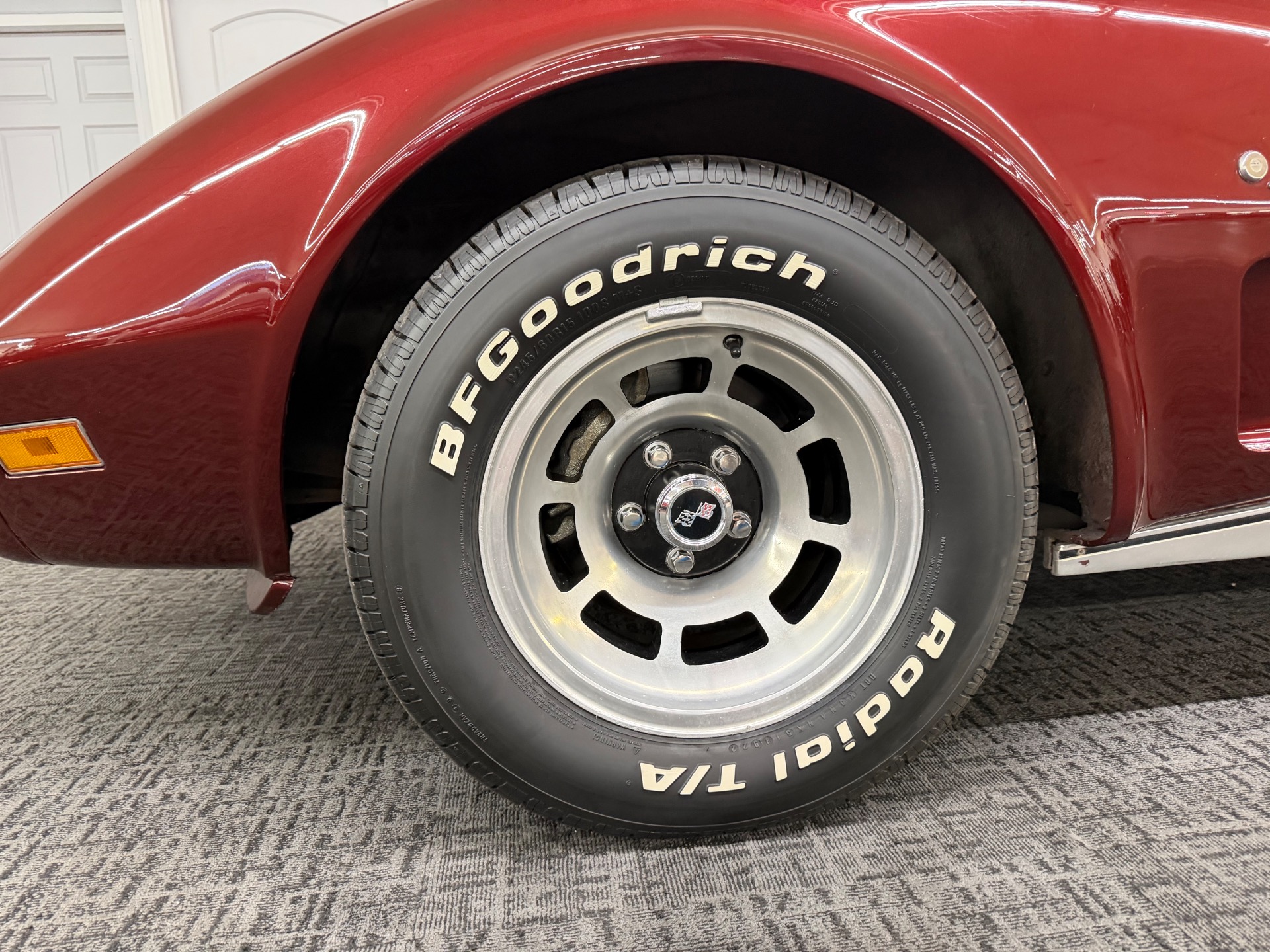 Used 1976 CHEVROLET Corvette NEWER PAINT -T/TOPS | Mundelein, IL