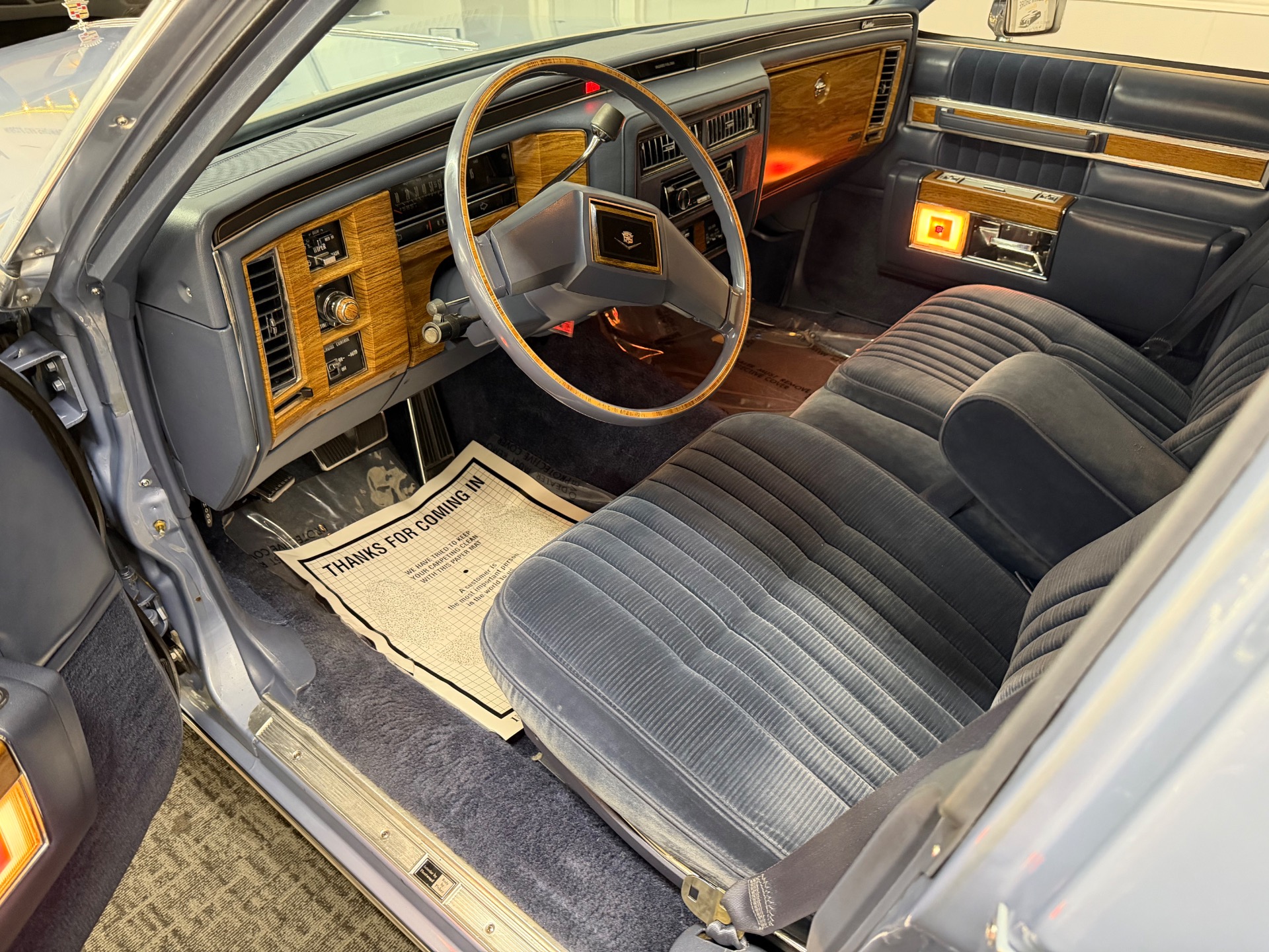 1983 Cadillac DeVille 31