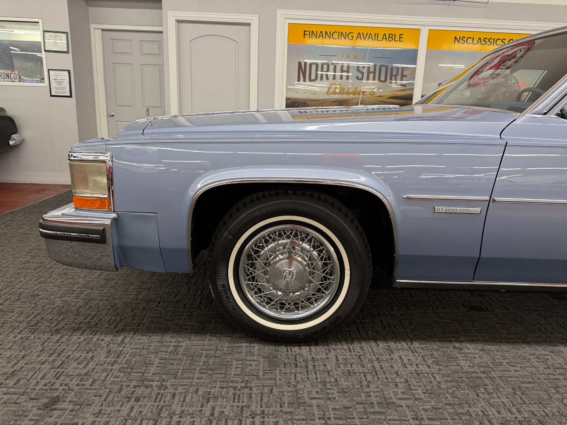 1983 Cadillac DeVille 33