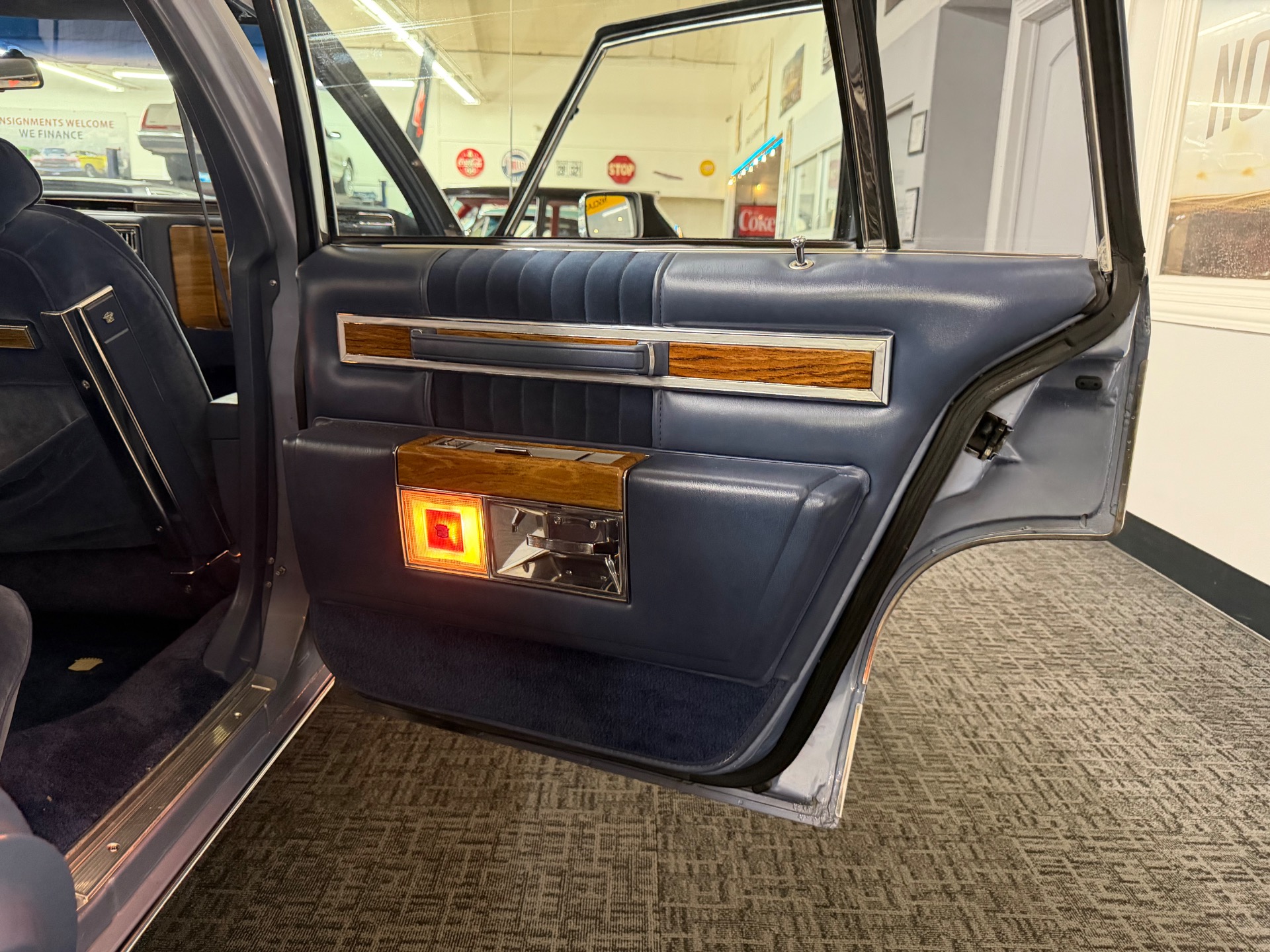 1983 Cadillac DeVille 81