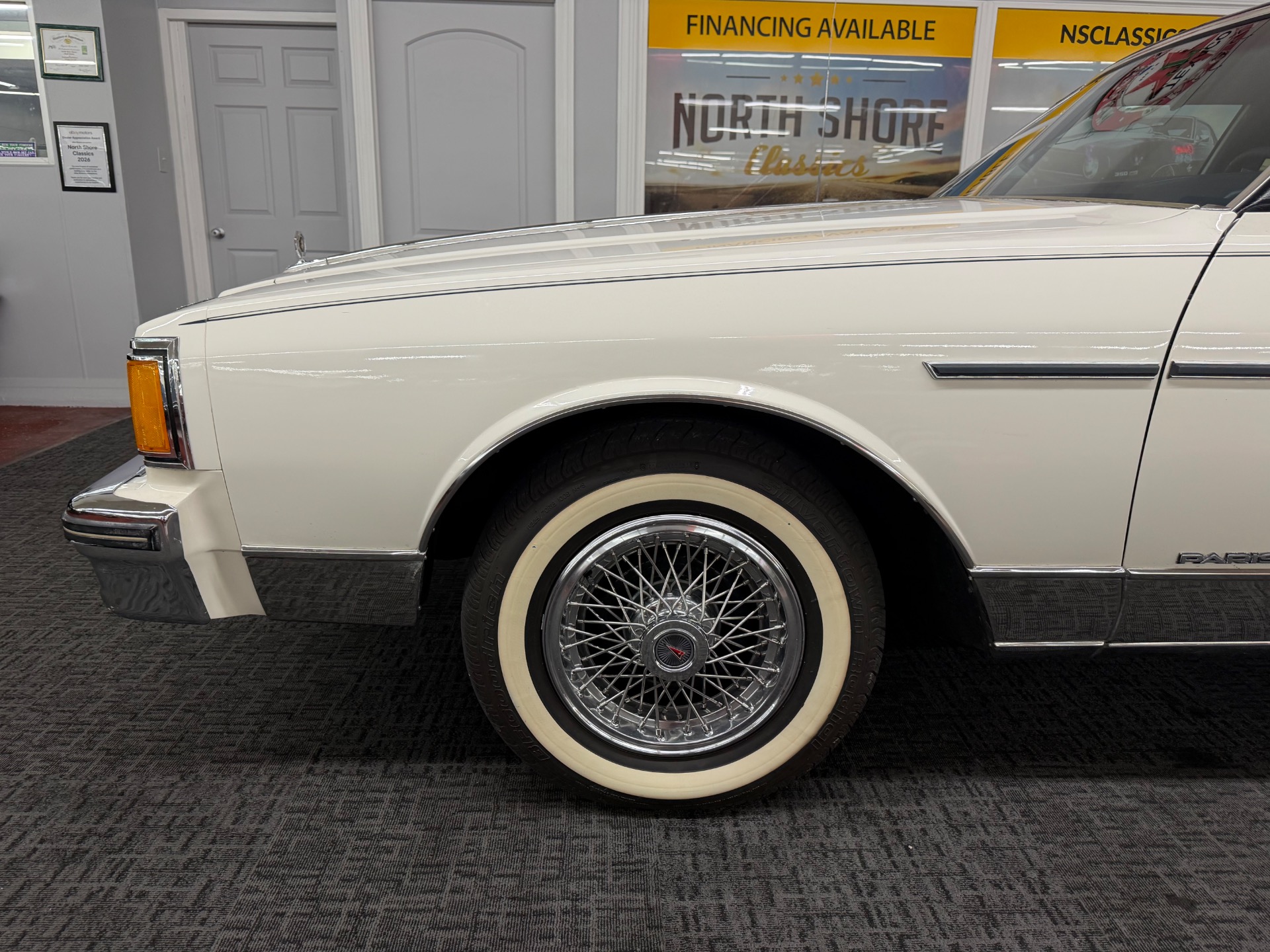 1985 Pontiac Parisienne 33