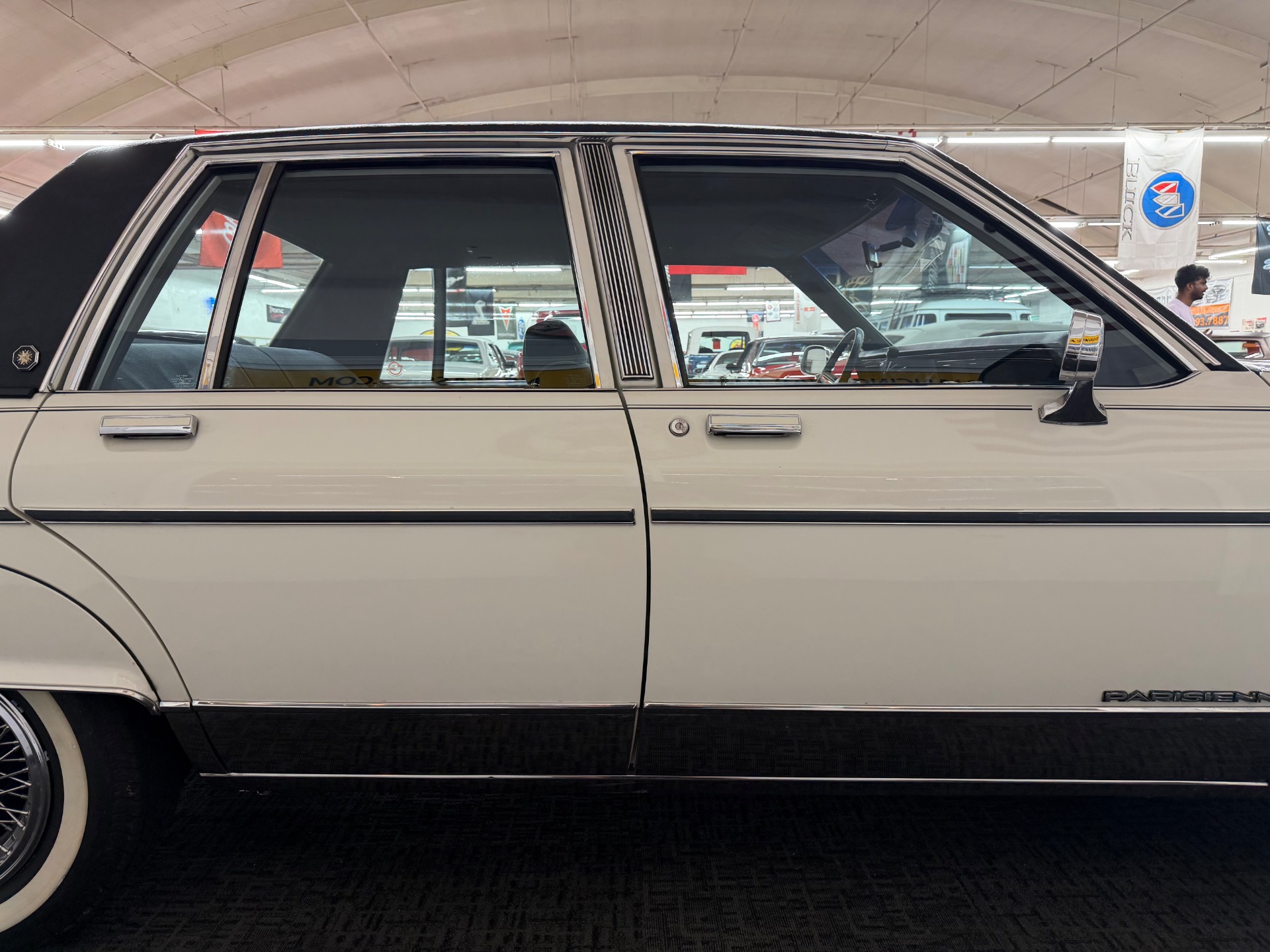 1985 Pontiac Parisienne 47