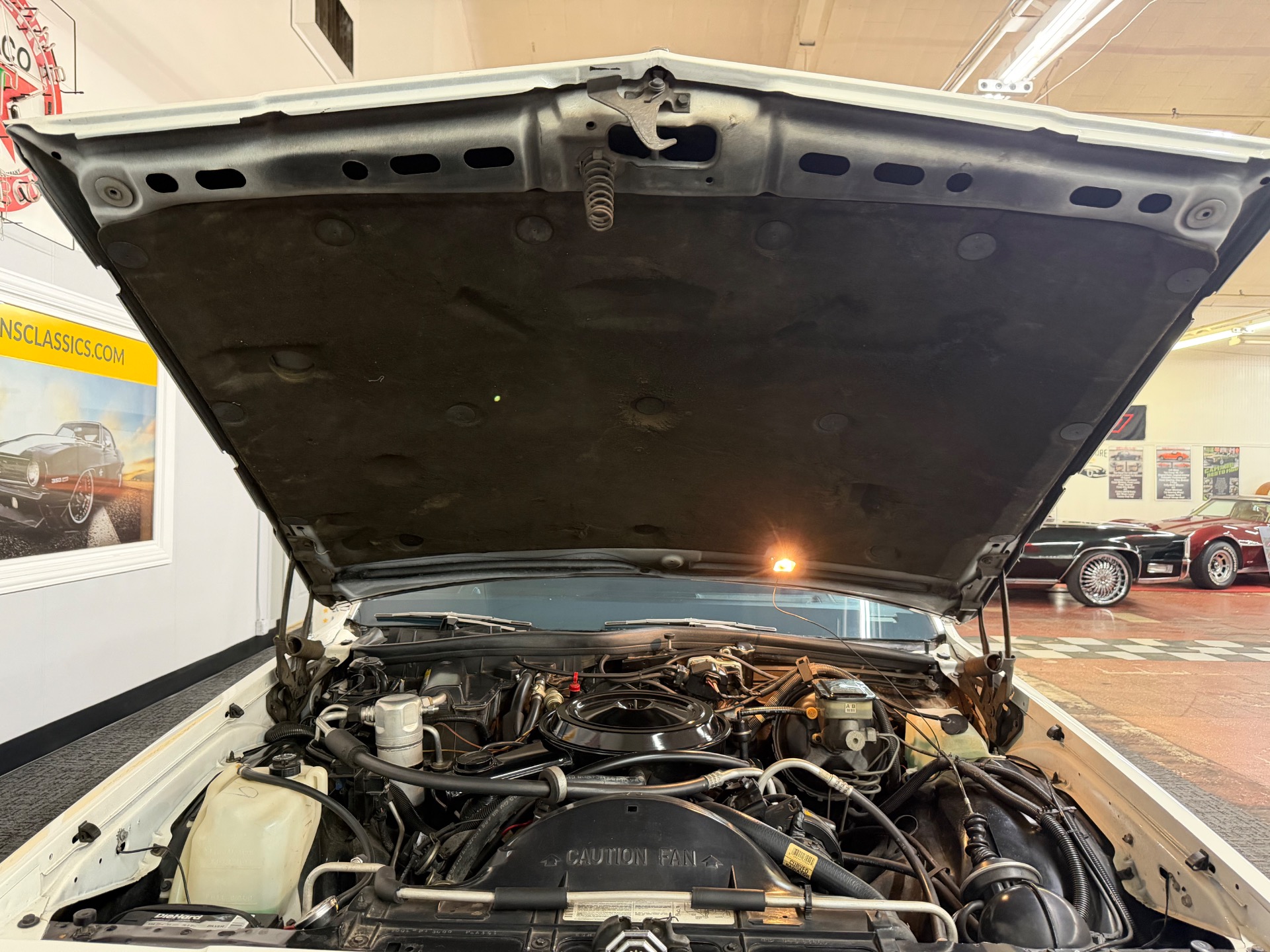 1985 Pontiac Parisienne 86