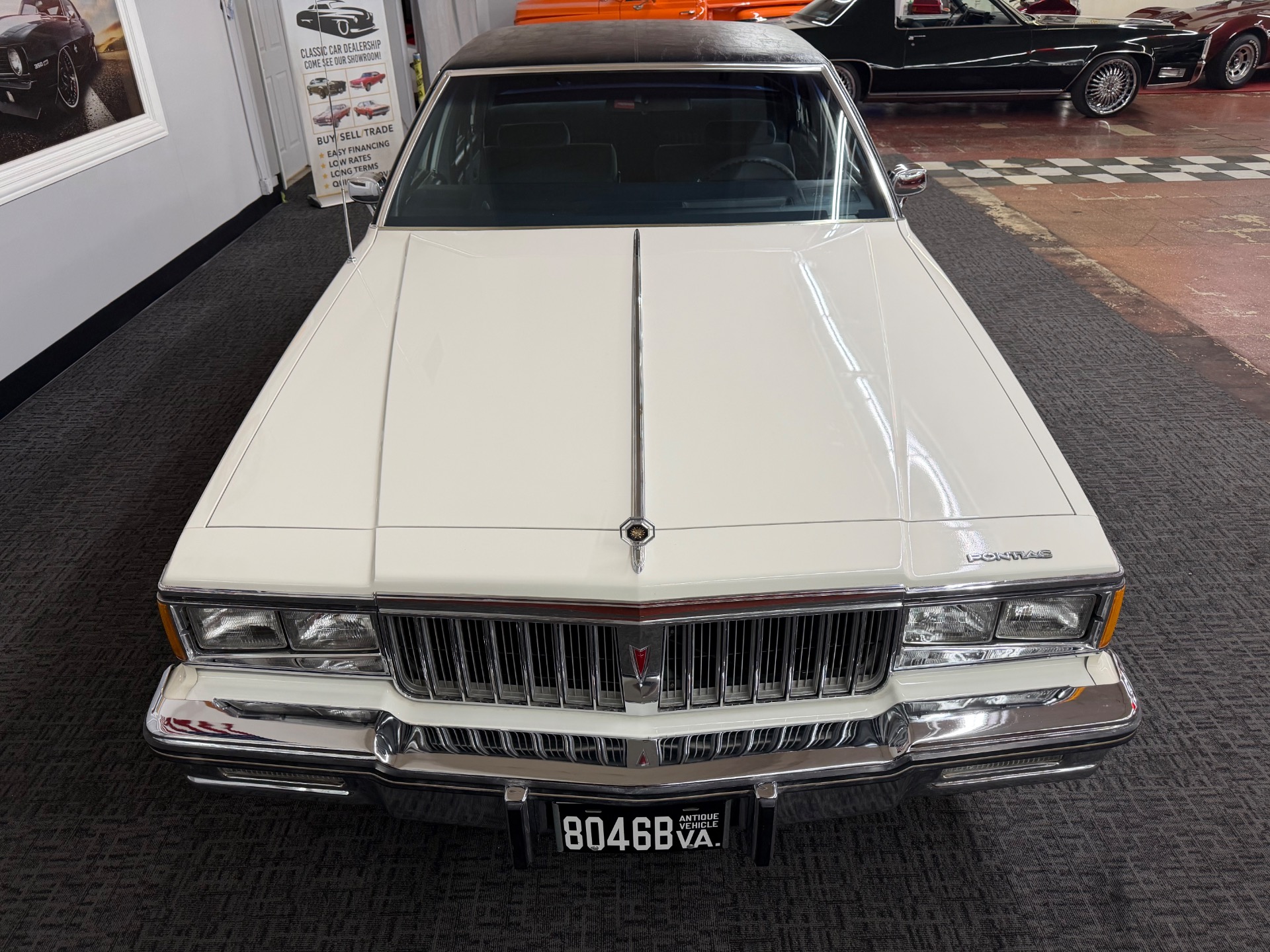 1985 Pontiac Parisienne 9