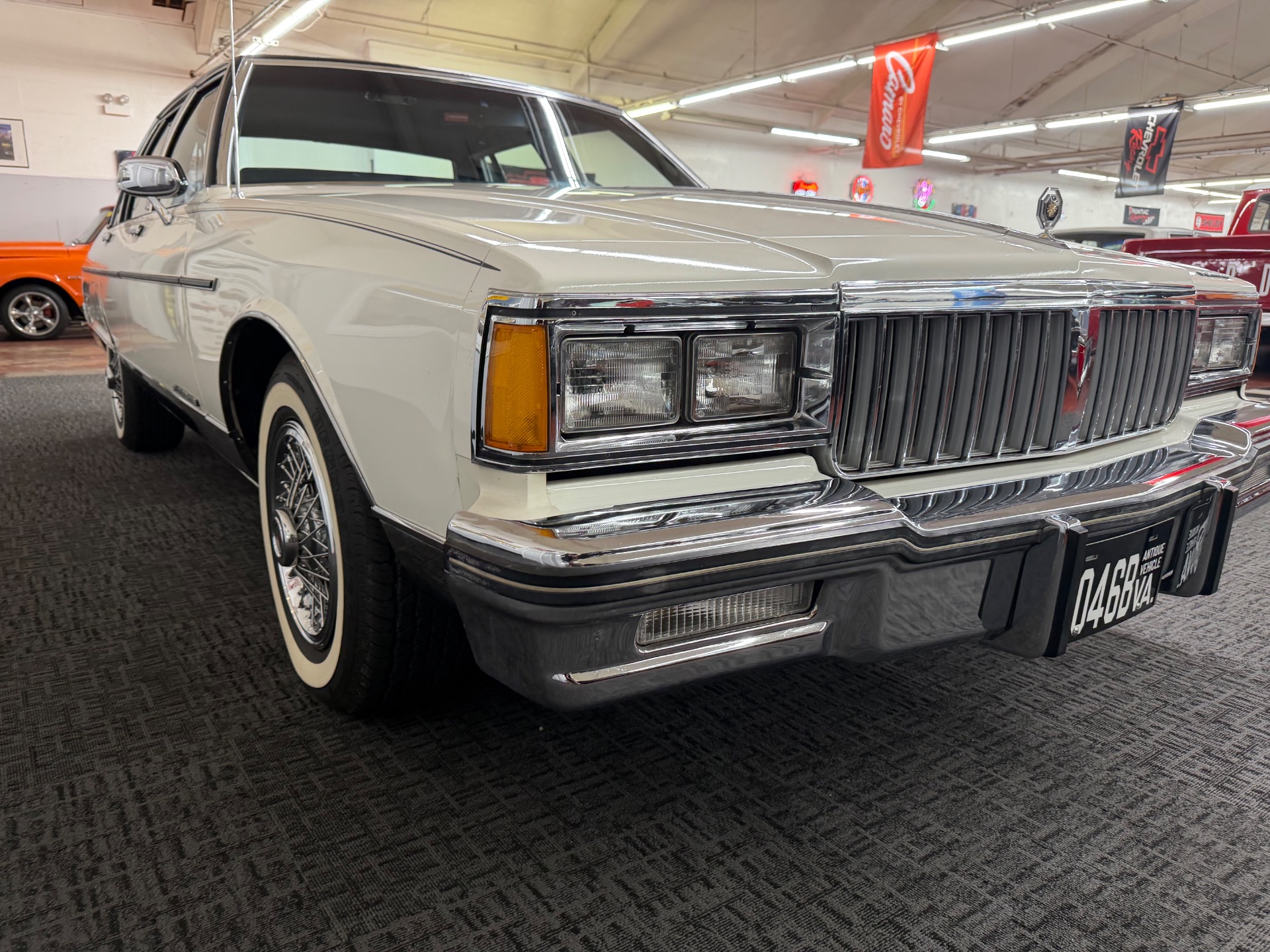 1985 Pontiac Parisienne 13