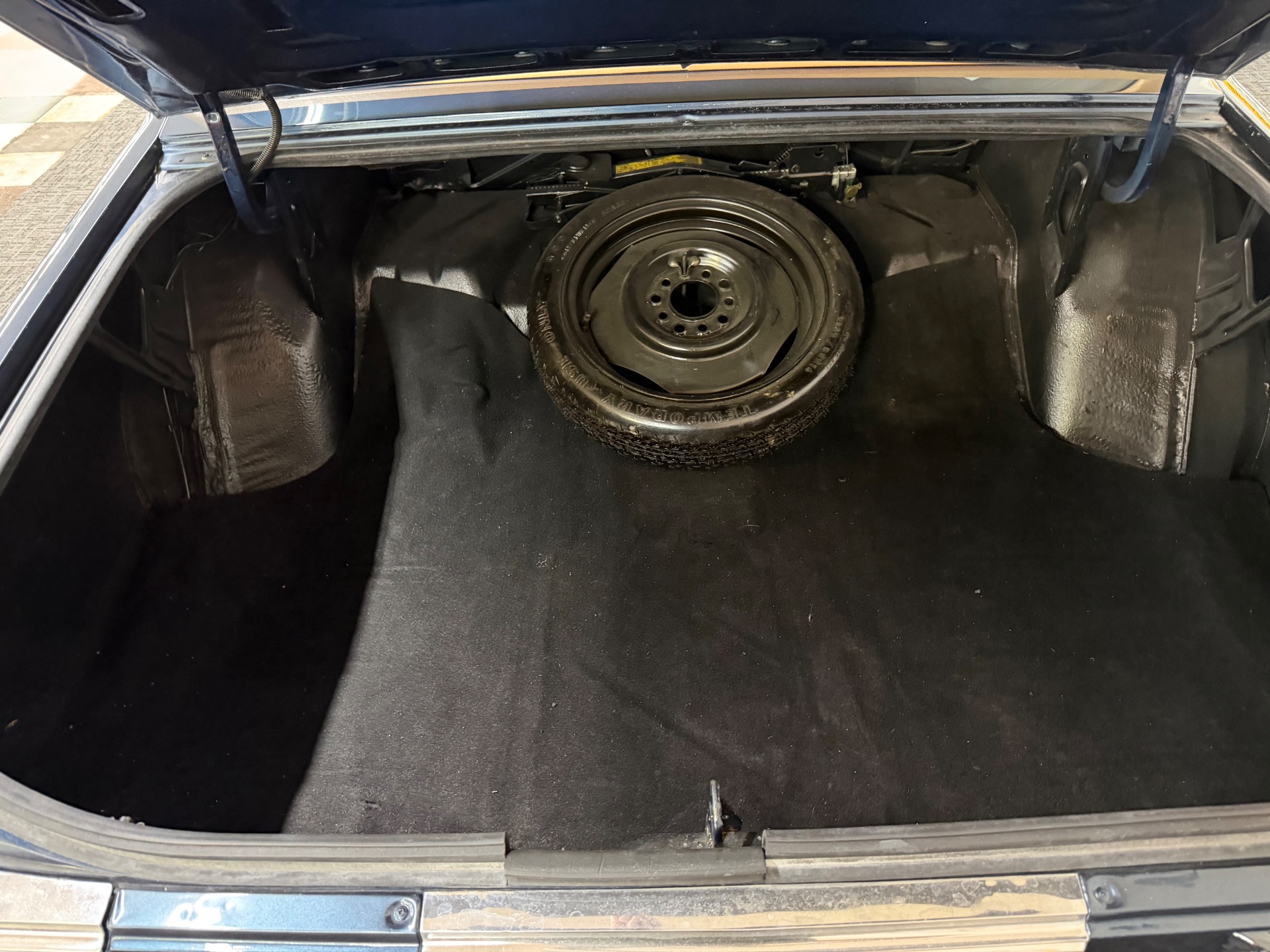 1980 PONTIAC CATALINA 81