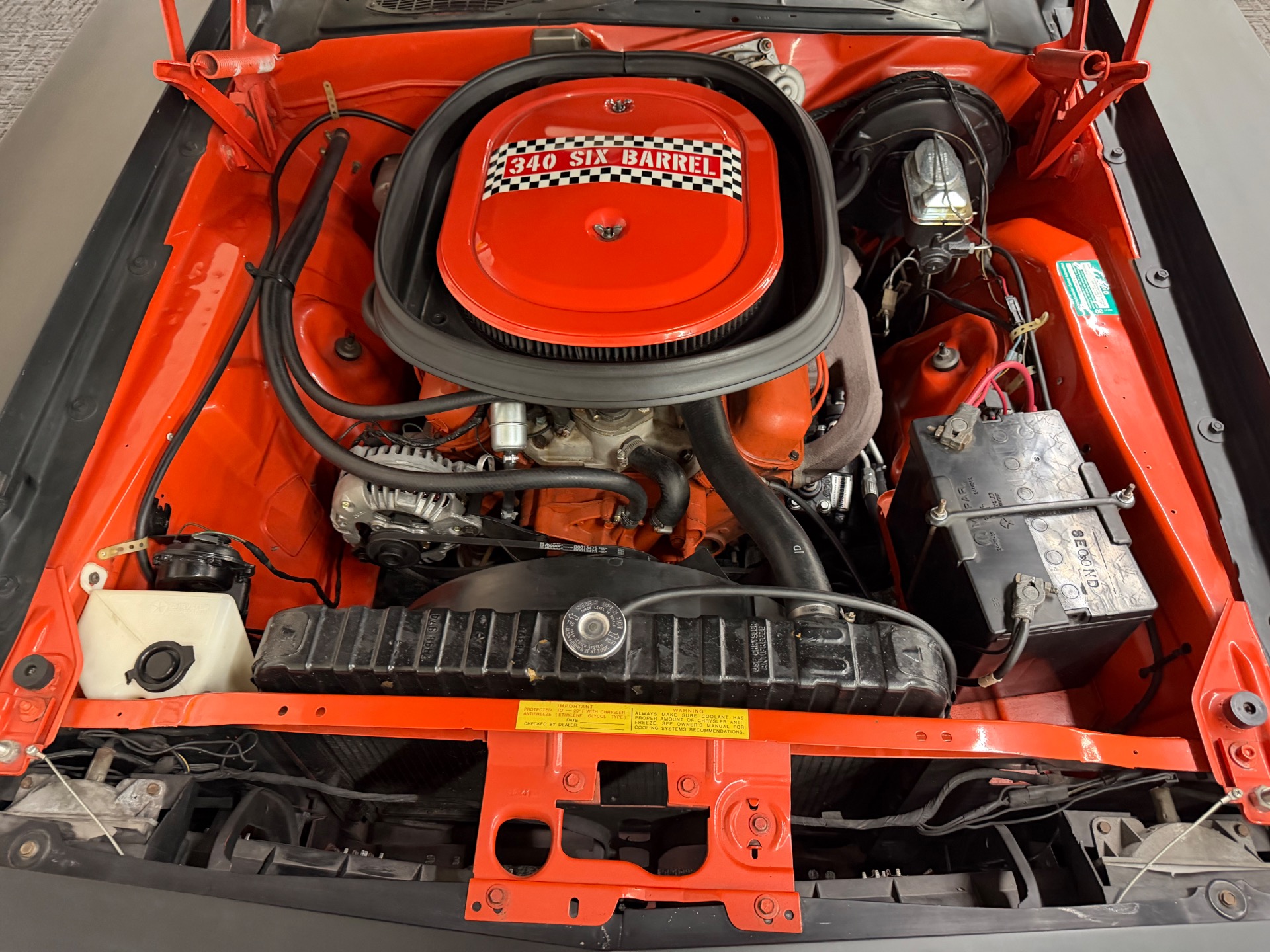 1970 PLYMOUTH CUDA 19