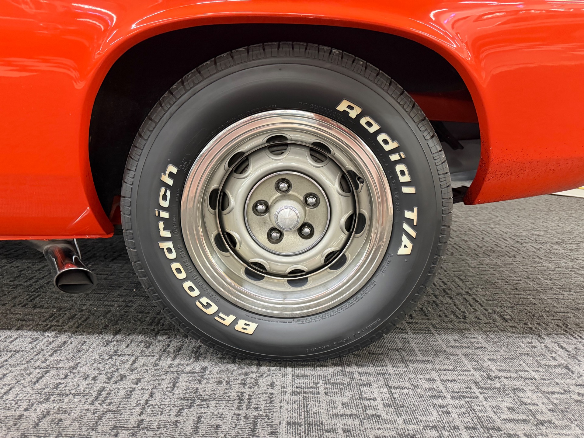 1970 PLYMOUTH CUDA 26