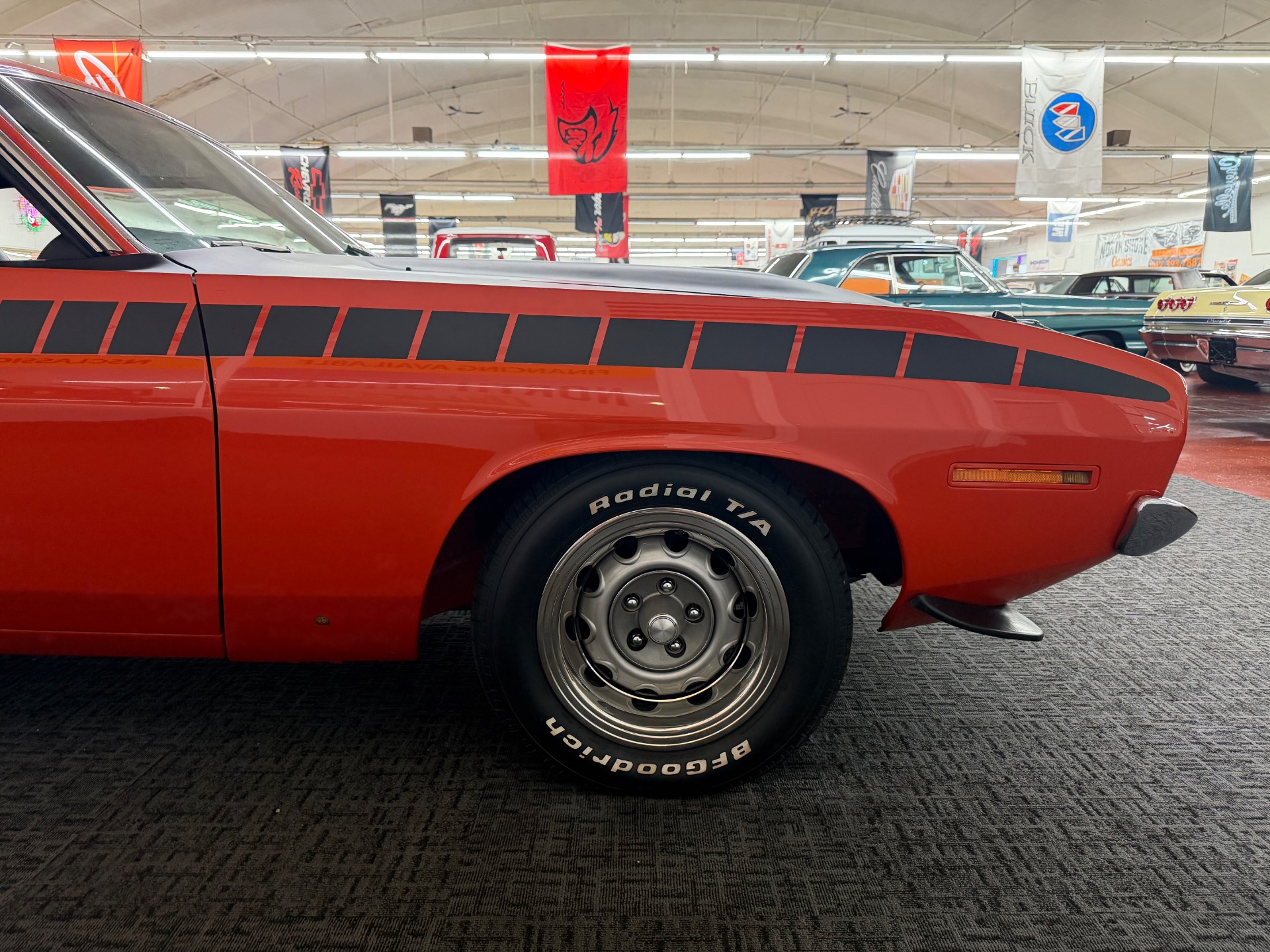 1970 PLYMOUTH CUDA 29
