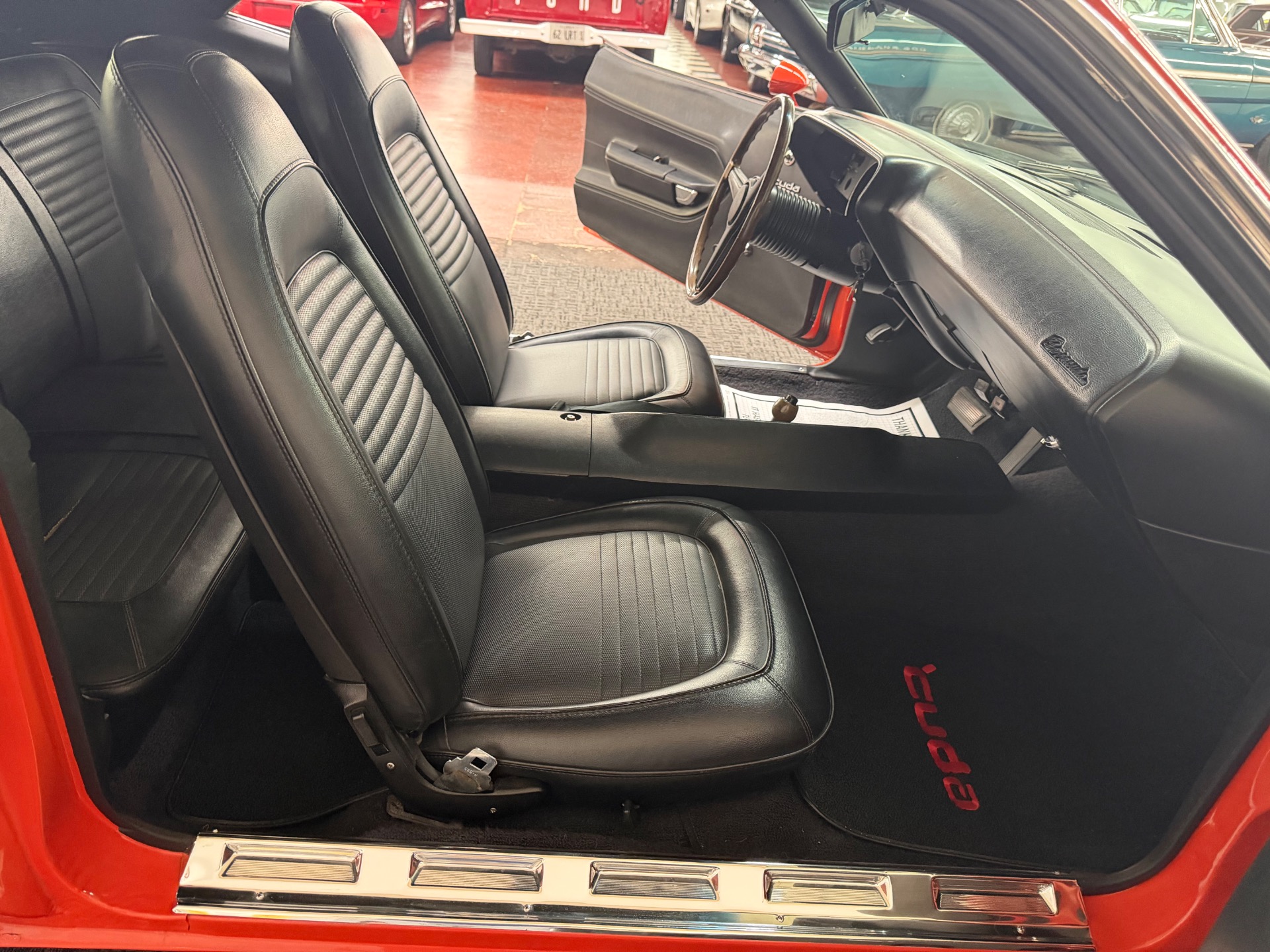 1970 PLYMOUTH CUDA 43