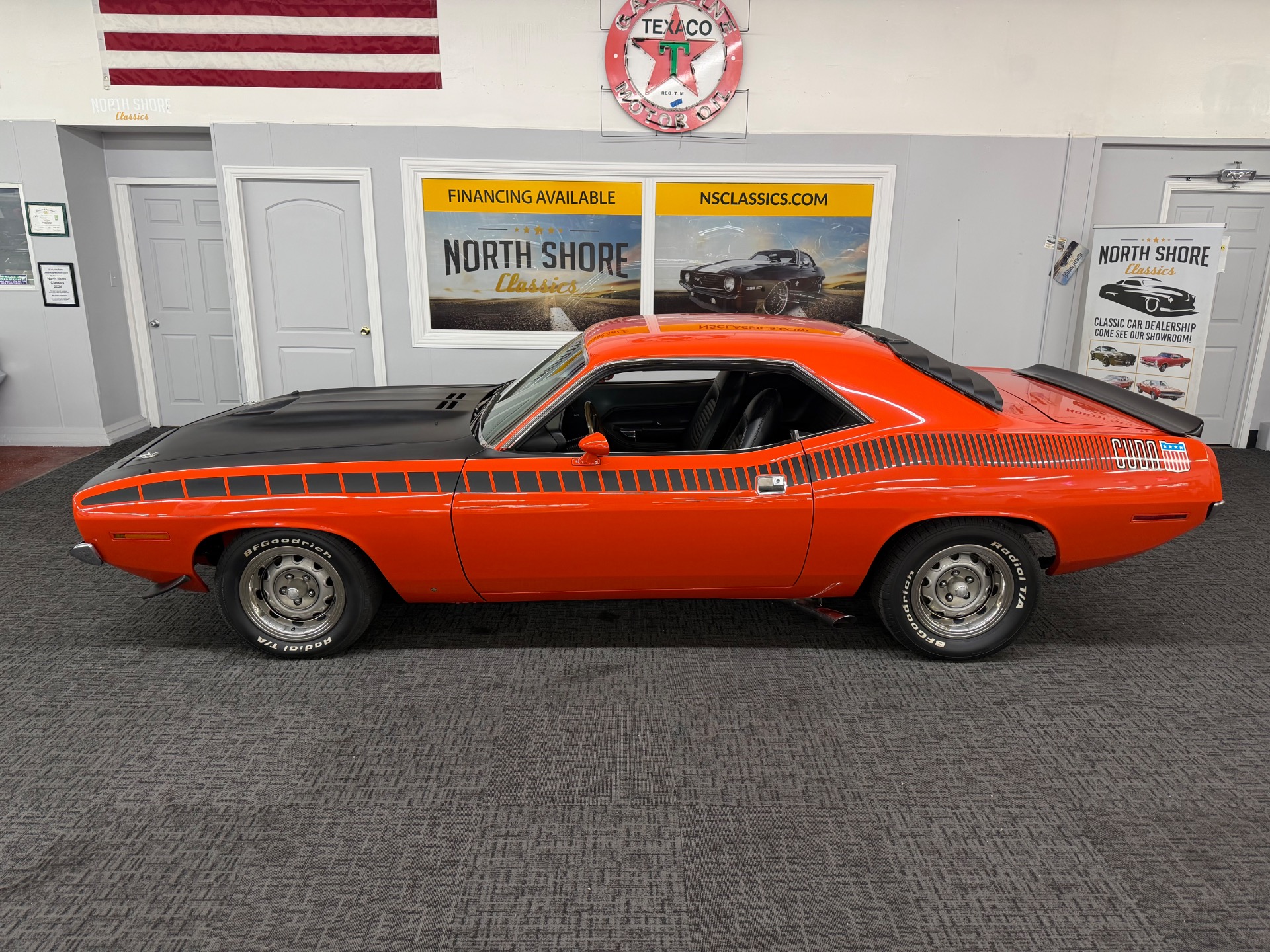 1970 PLYMOUTH CUDA 4