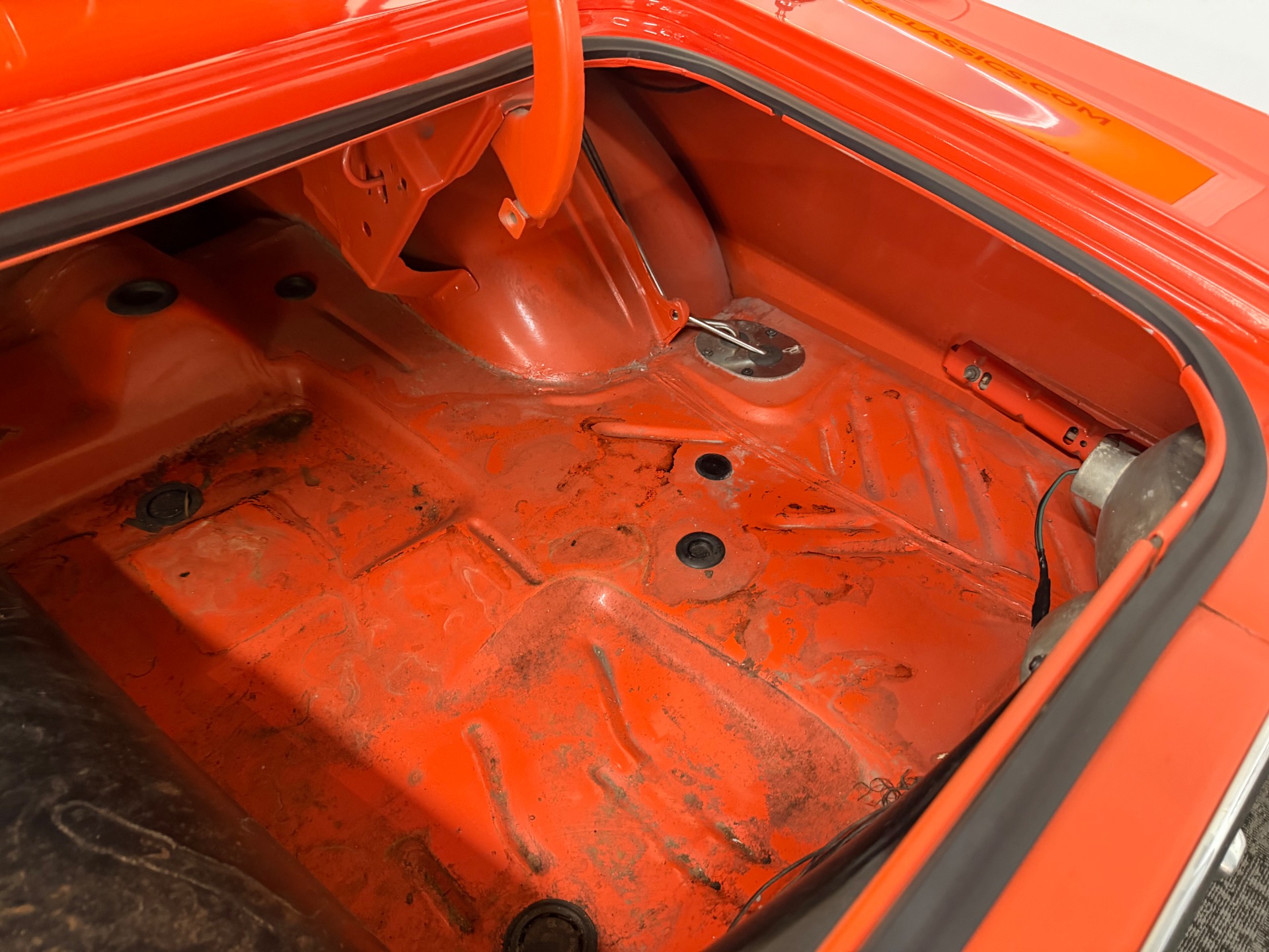 1970 PLYMOUTH CUDA 54