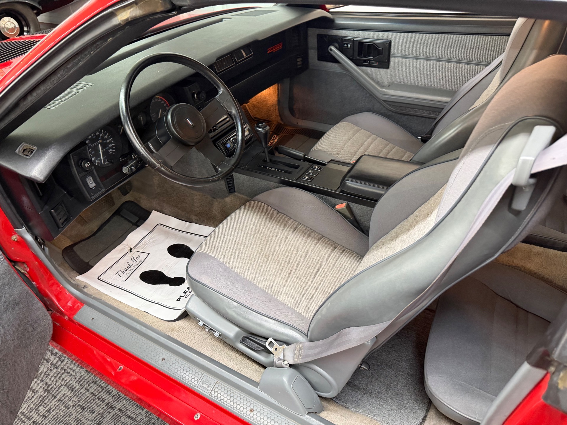 1988 CHEVROLET IROC Z28 16