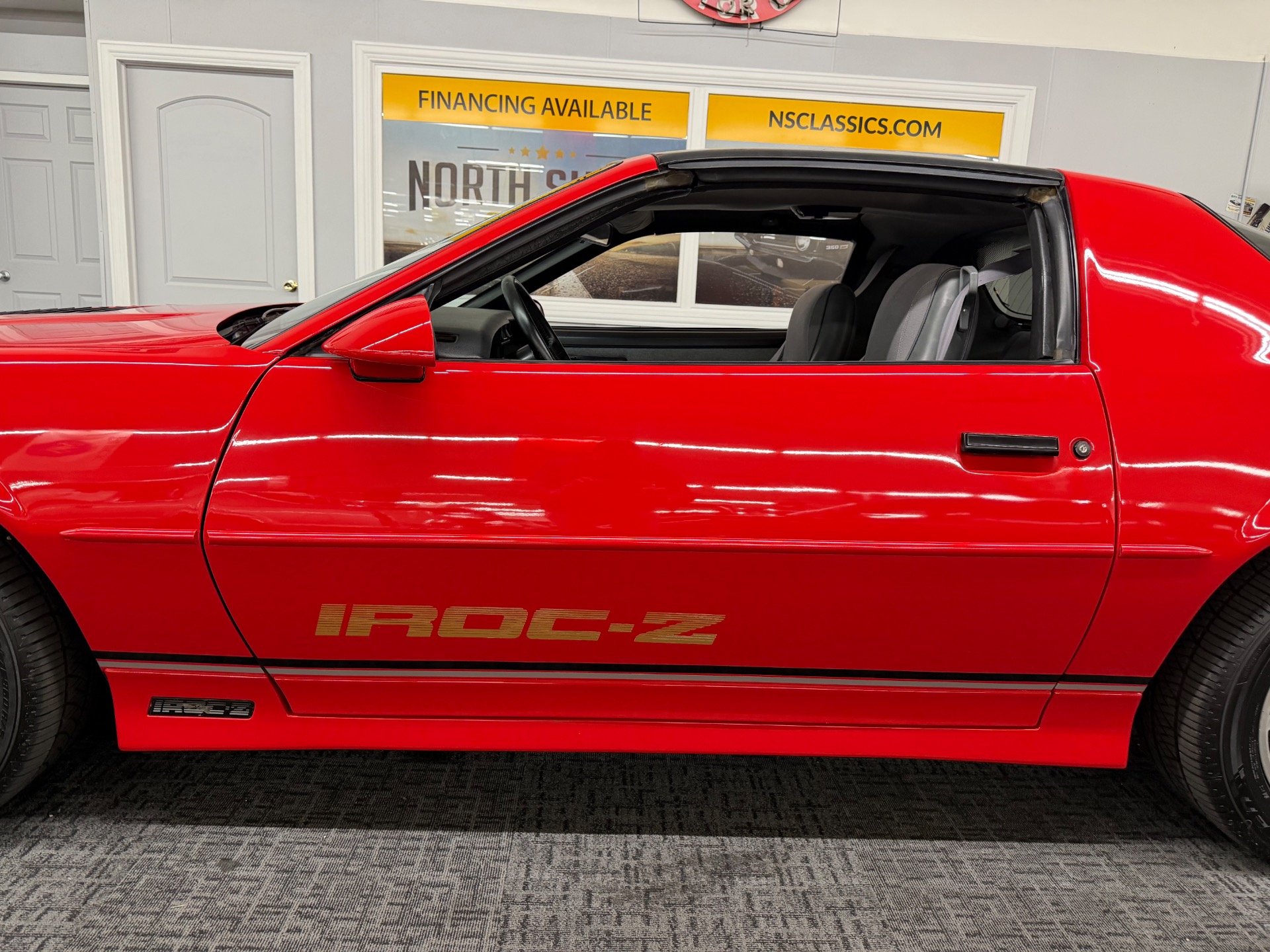 1988 CHEVROLET IROC Z28 18