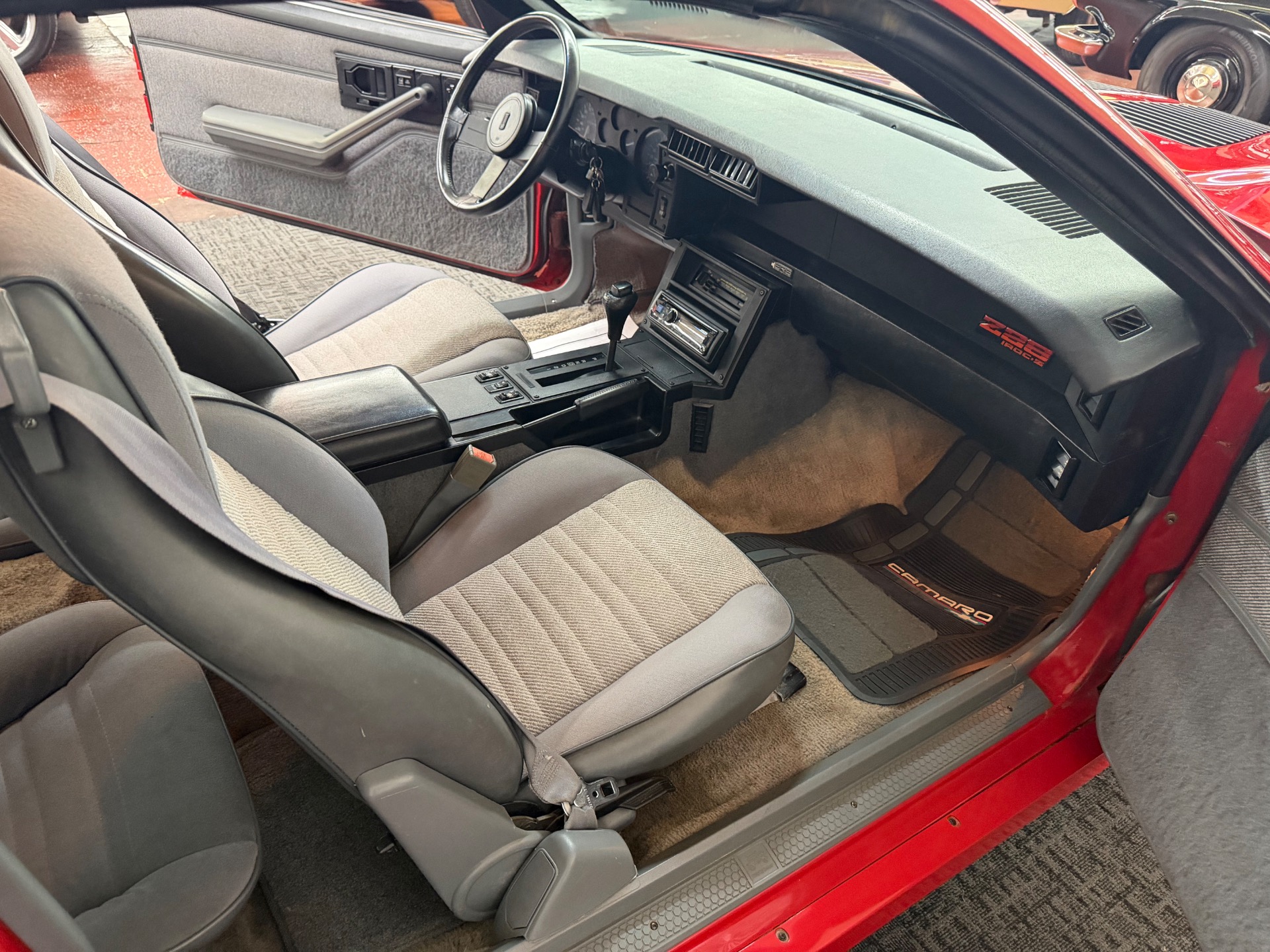 1988 CHEVROLET IROC Z28 41