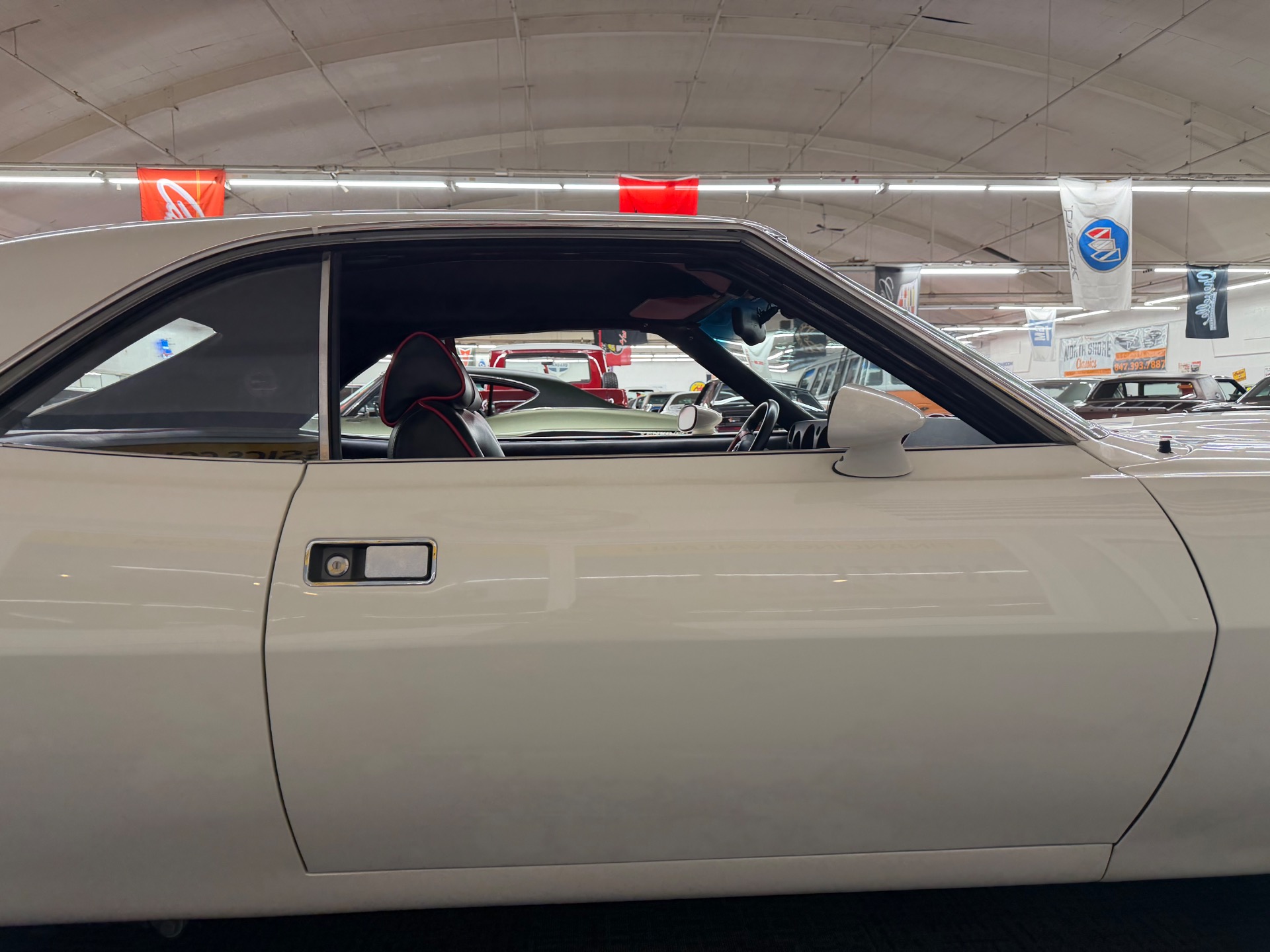 1969 AMC JAVELIN 26