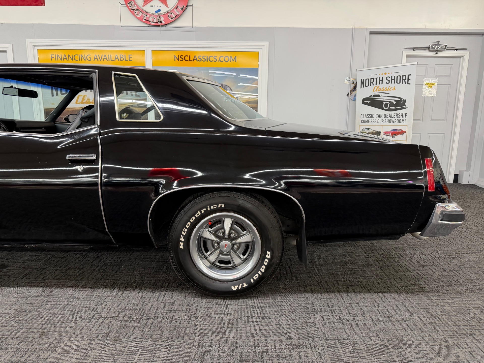 1974 PONTIAC GRAND PRIX 39