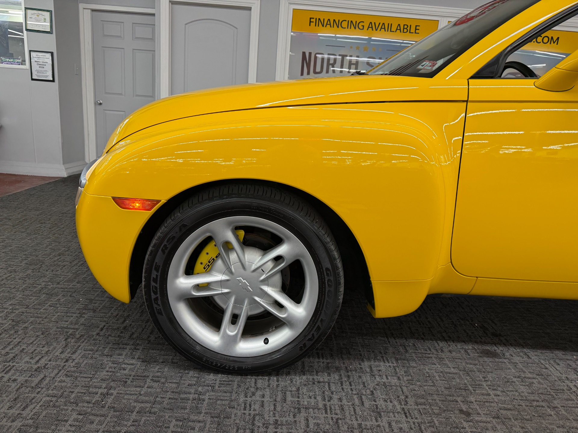 2005 Chevrolet SSR 43