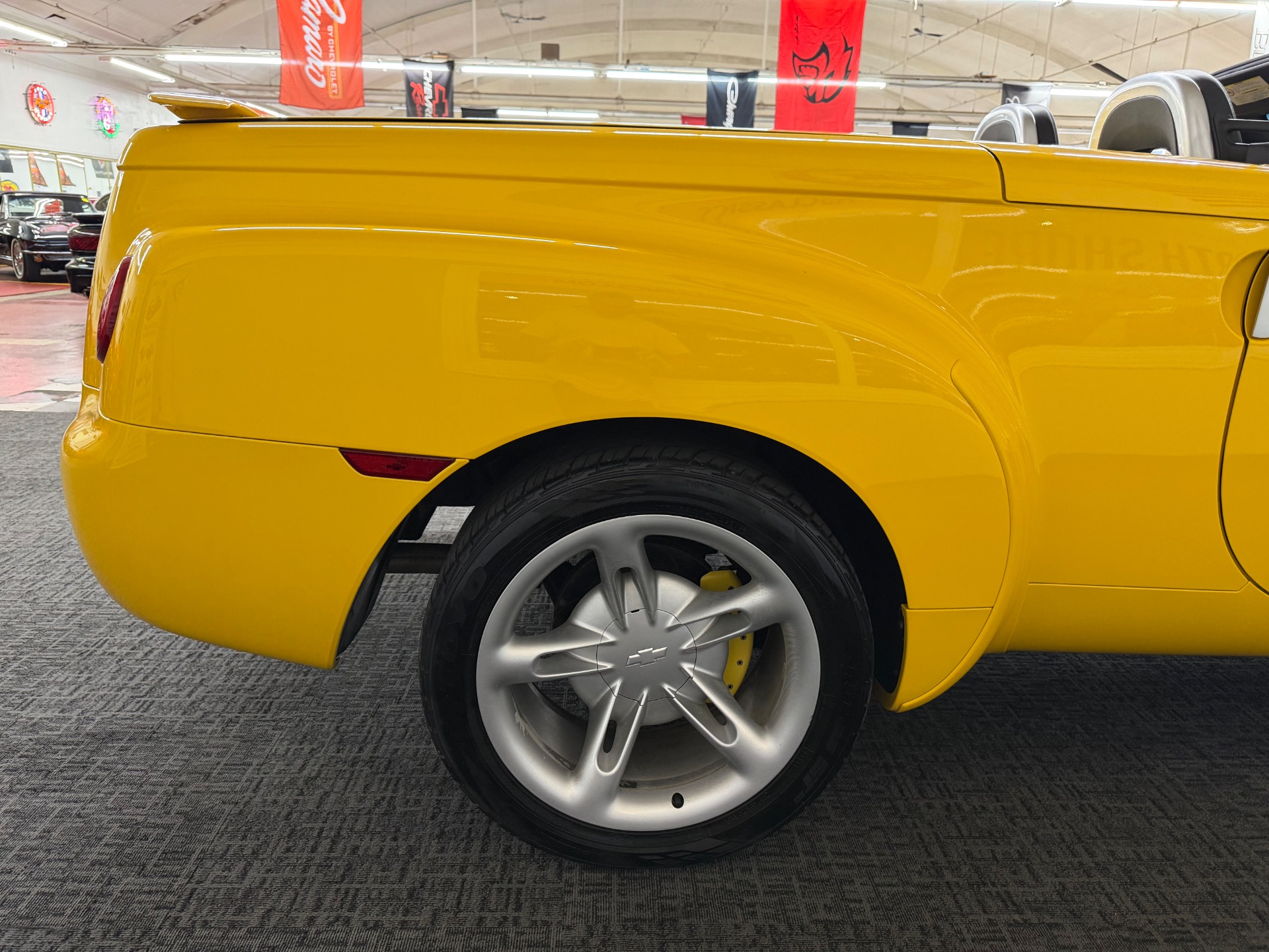 2005 Chevrolet SSR 53