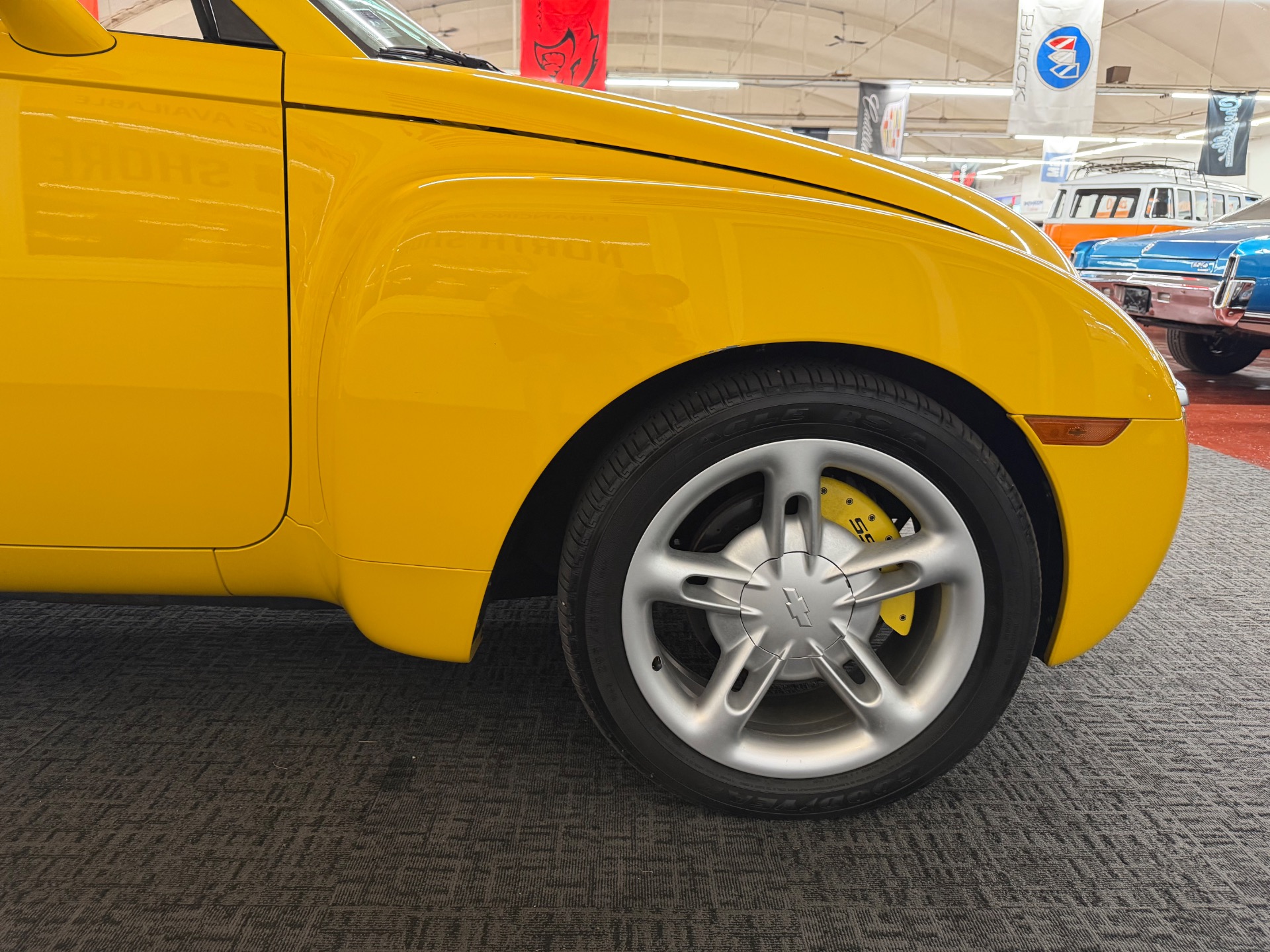 2005 Chevrolet SSR 57