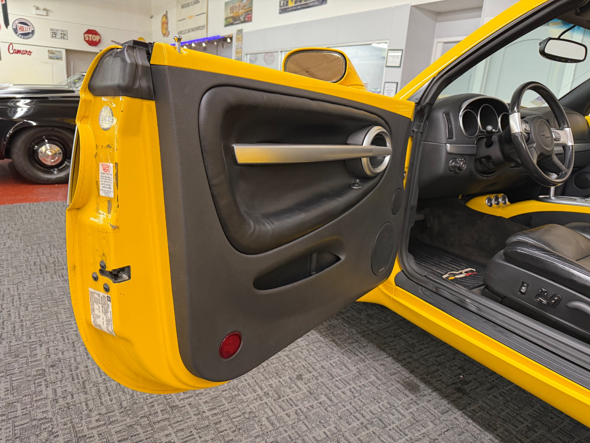 2005 Chevrolet SSR 69