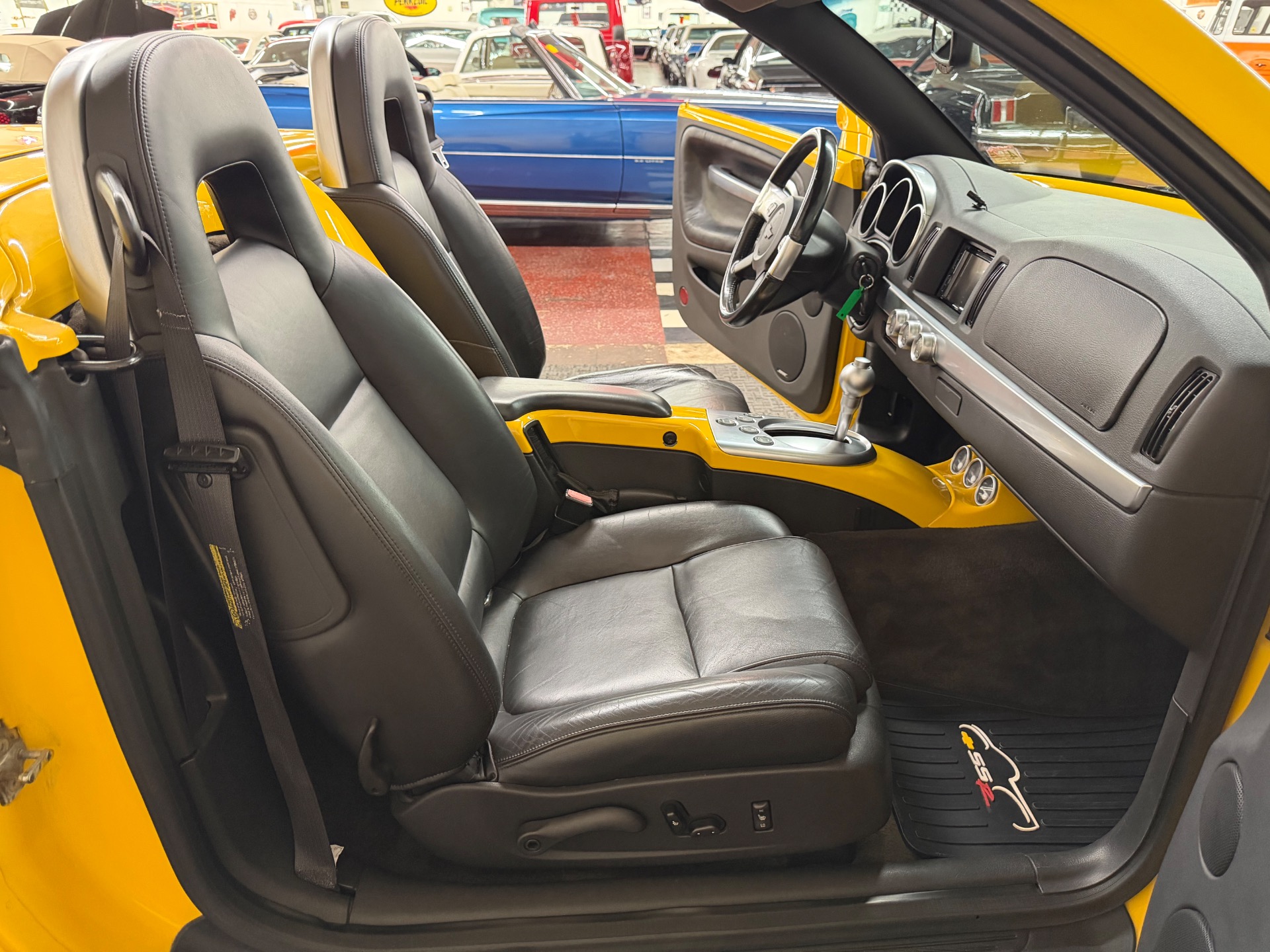 2005 Chevrolet SSR 71