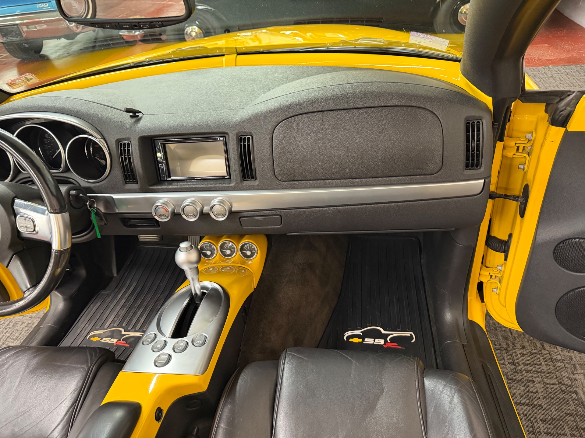 2005 Chevrolet SSR 72