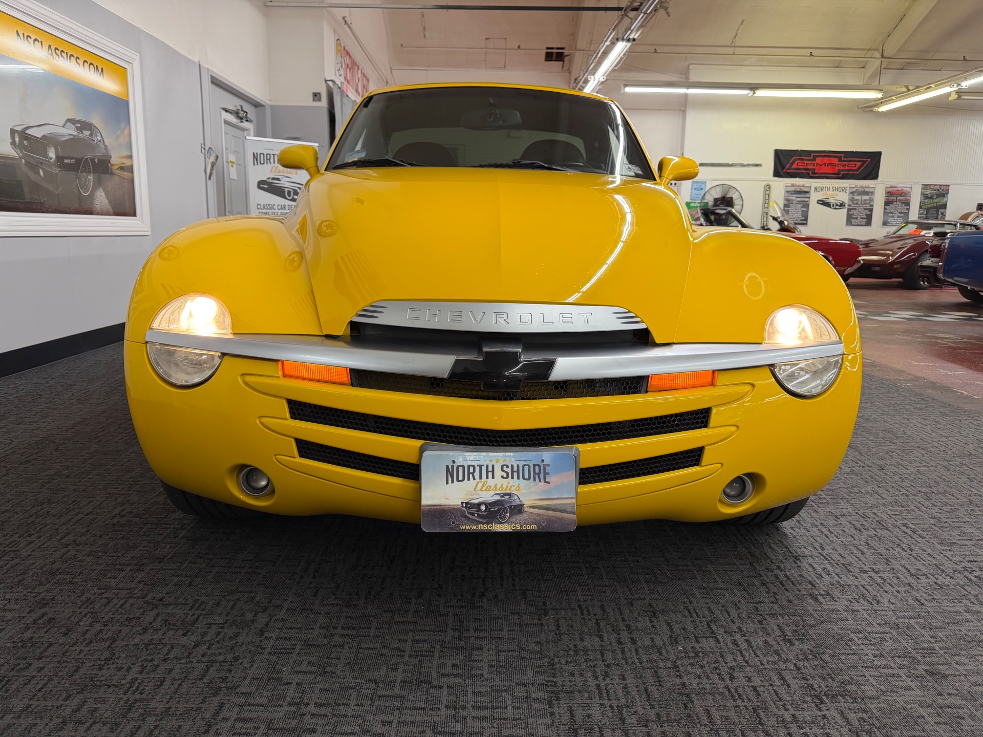 2005 Chevrolet SSR 13