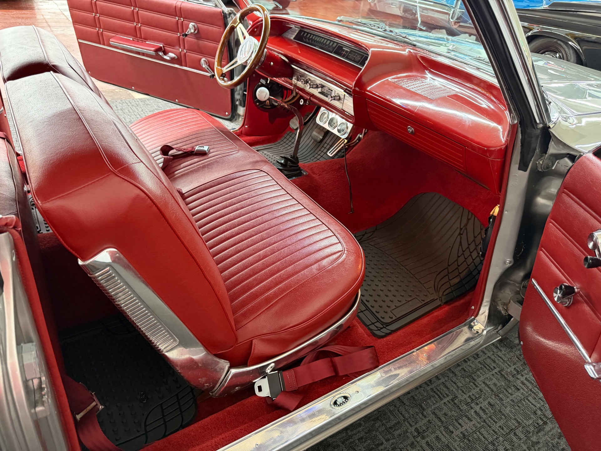Used 1963 CHEVROLET Impala NUT AND BOLT RESTORATION-4 WHEEL DISK BRAKES-SEE VIDEO | Mundelein, IL